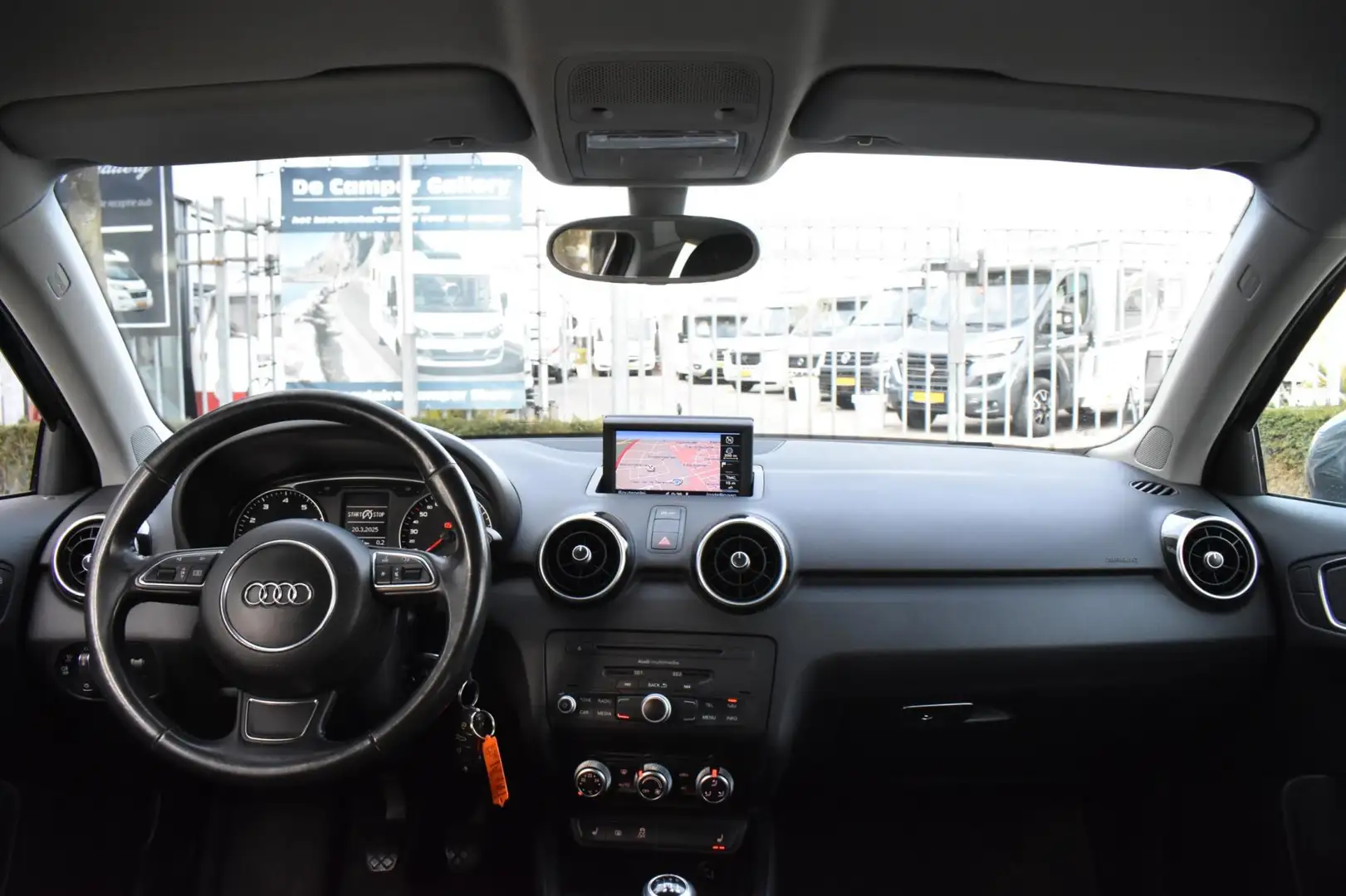 Audi A1 1.4 TFSI ROTOR VELGEN, XENON, NAVIGATIE, STOELVERW Zwart - 2