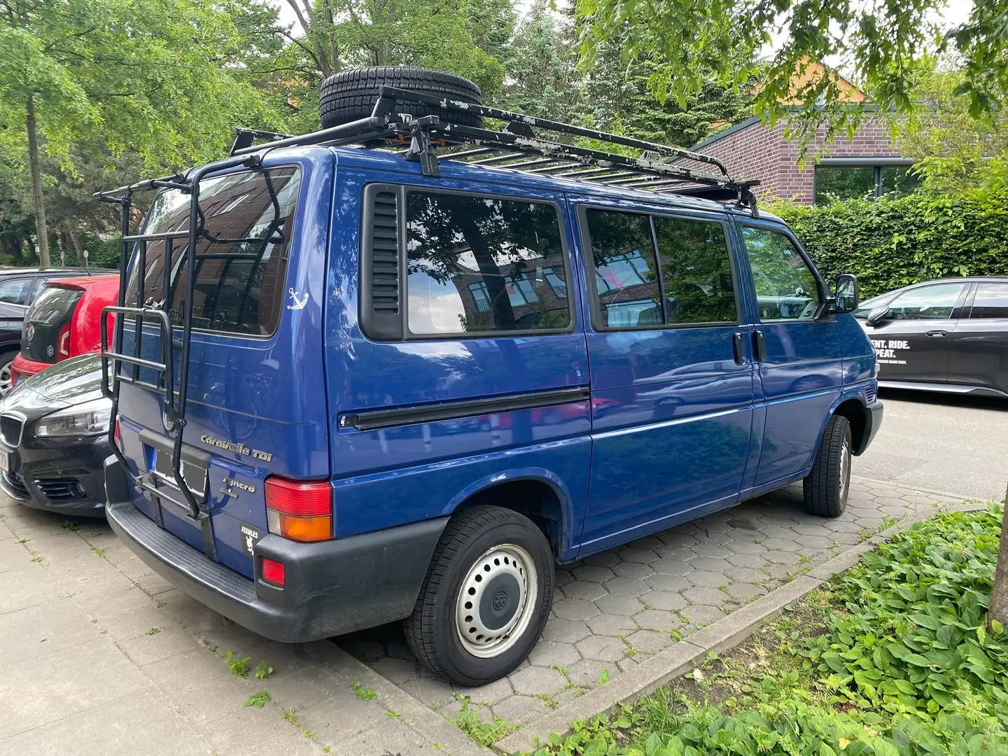 Volkswagen T4 Caravelle Caravelle Syncro 7DK2Y5 Blau - 2