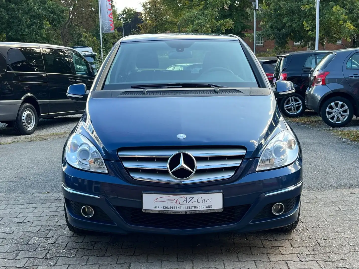 Mercedes-Benz B 150 *2.HAND*KLIMA*SCHECKHEFT*SITZHEIZUNG* Blau - 2