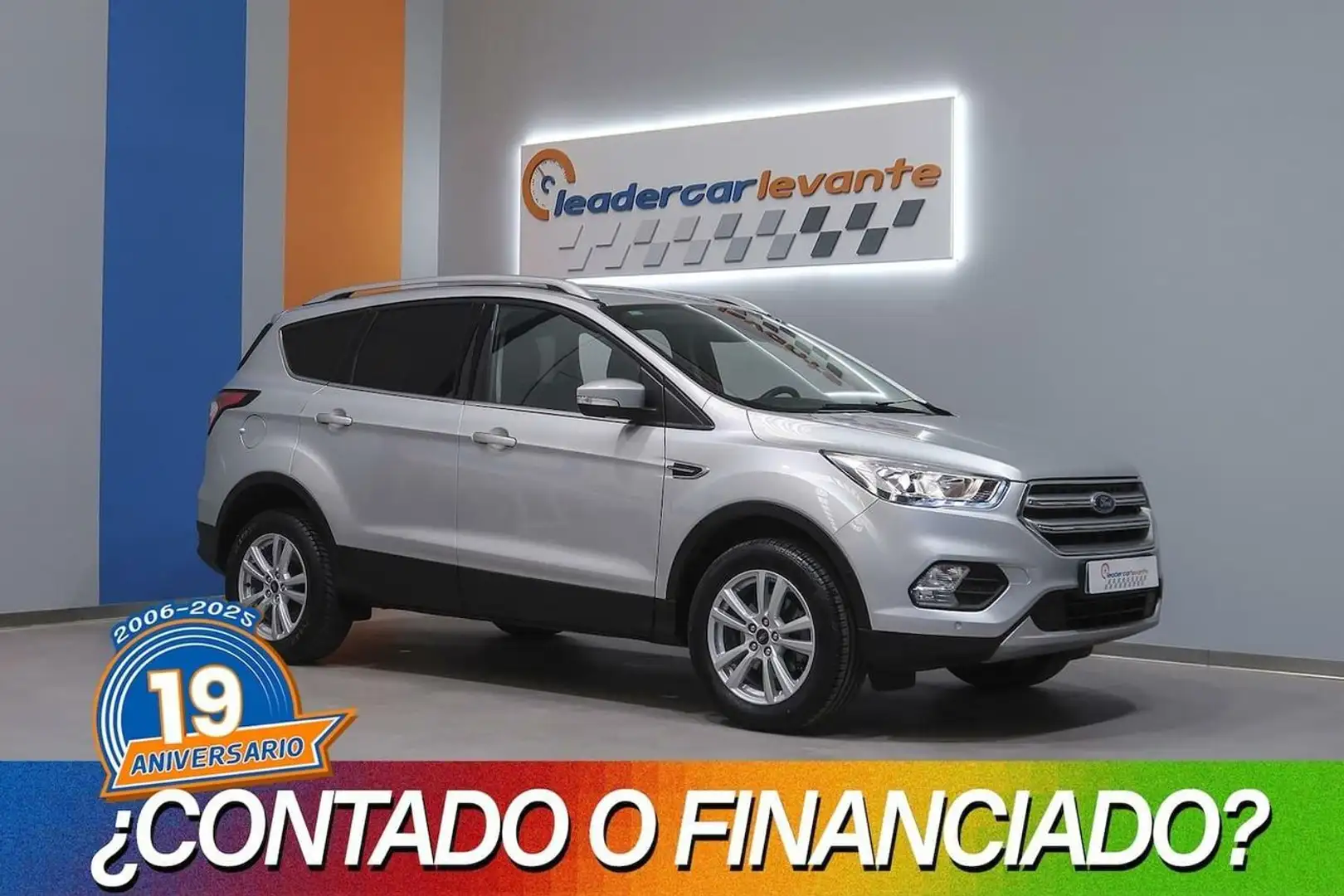 Ford Kuga 1.5 TREND 120CV 4X2 Plateado - 1