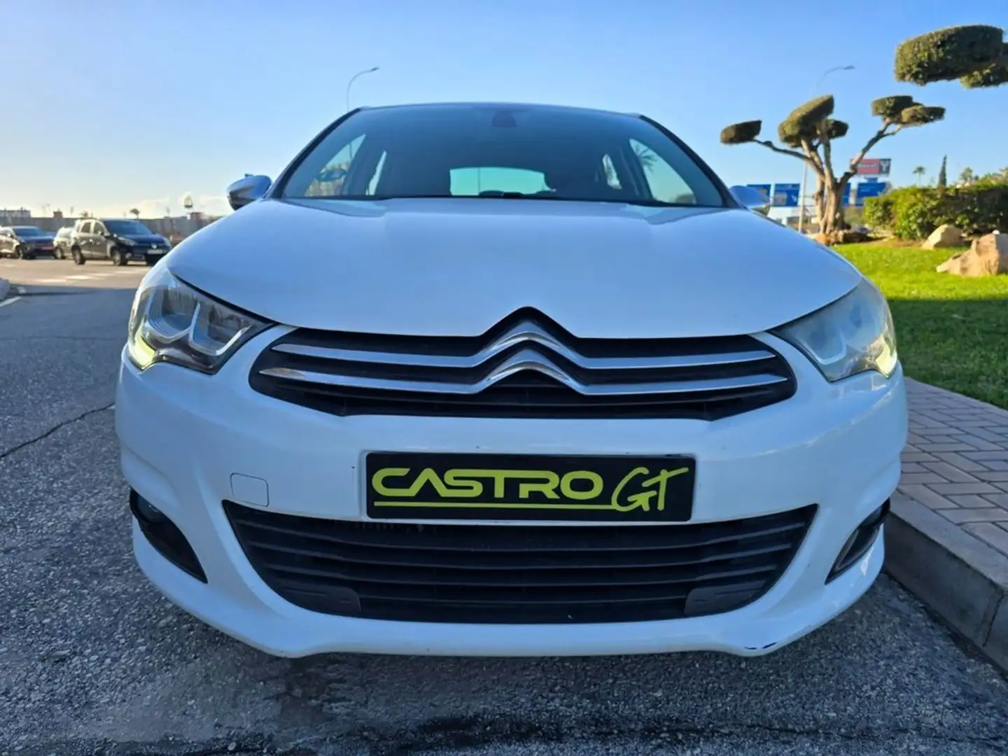 Citroen C4 1.6BlueHDI Feel Edition 100 Weiß - 2