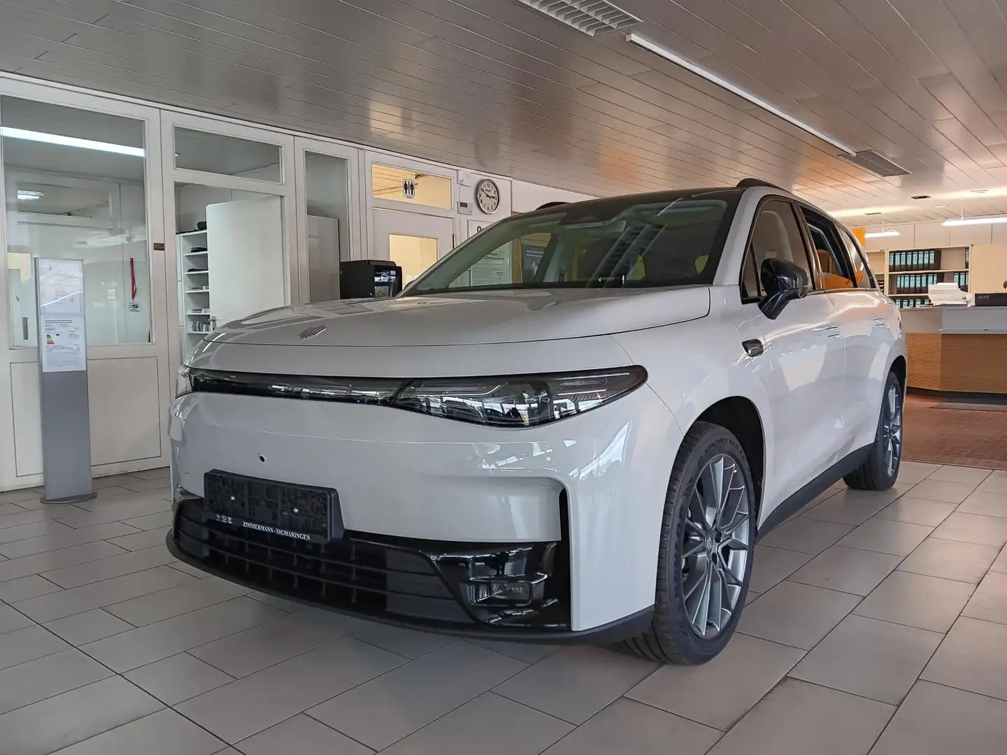 Leapmotor C10 Design MY25 BEV ✅ sofort verfügbar ✅ Grau - 1