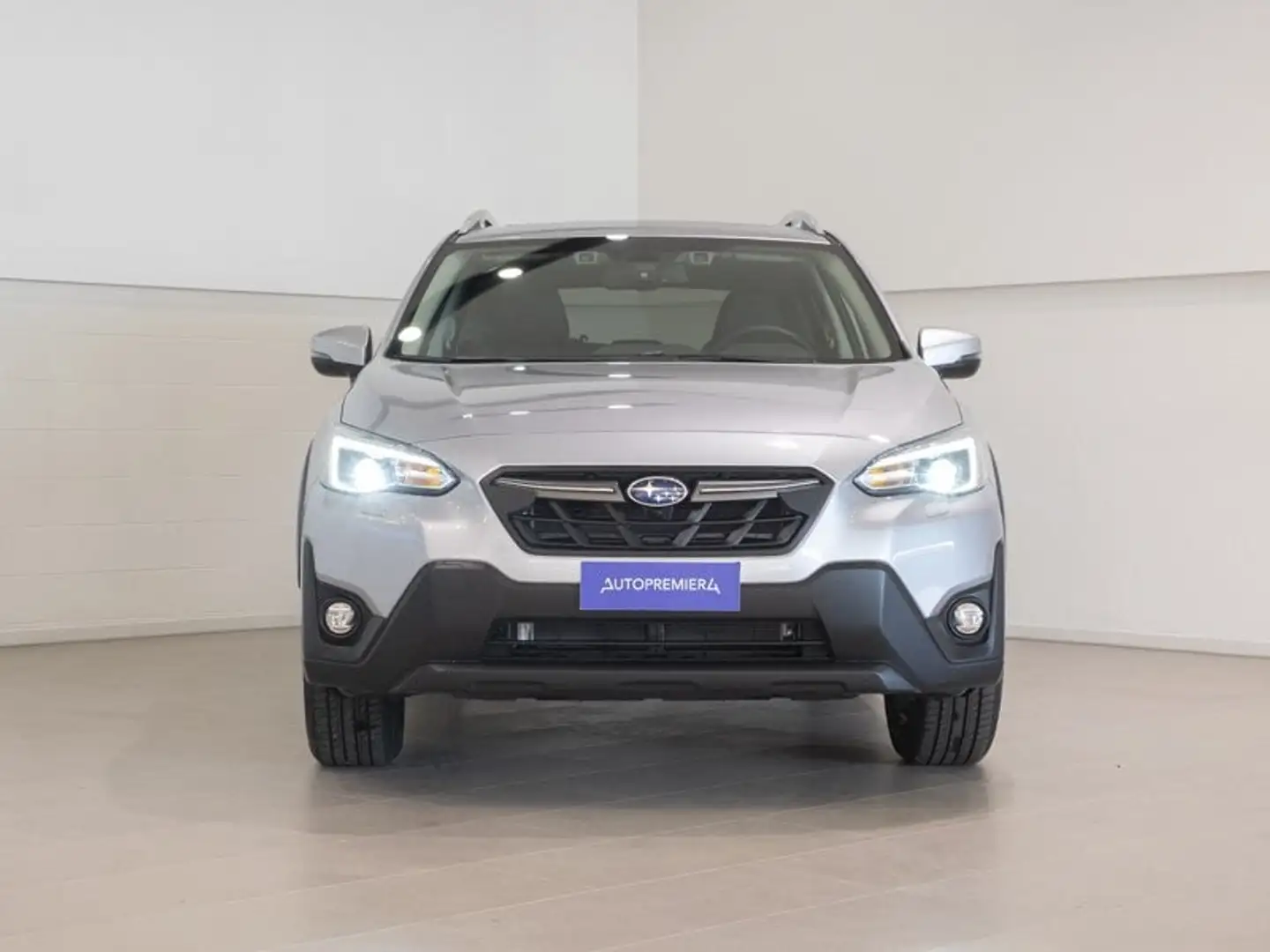 Subaru XV 2.0i Lineartronic Premium oltre oneri finanziari. Argent - 1