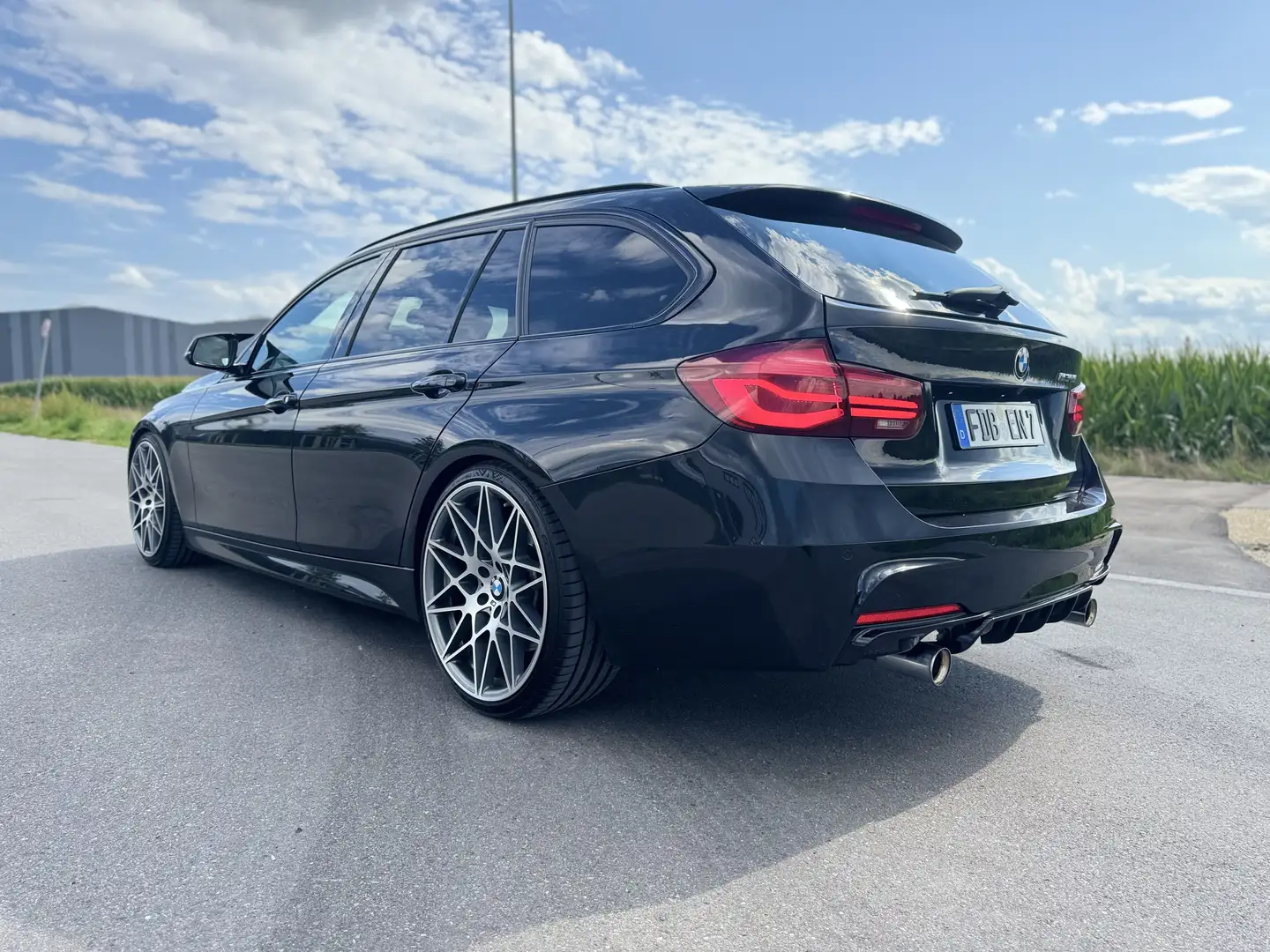 BMW 340 340 i M Sport Performance 20“ No Opf Heck H&R Noir - 2
