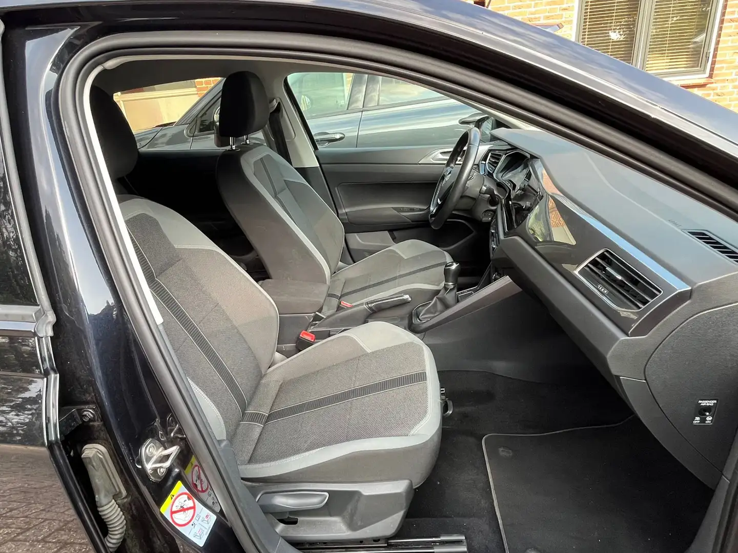 Volkswagen Polo 1.0 TSI Highline. Adaptief Cruise, Navi, Clima, St Zwart - 2