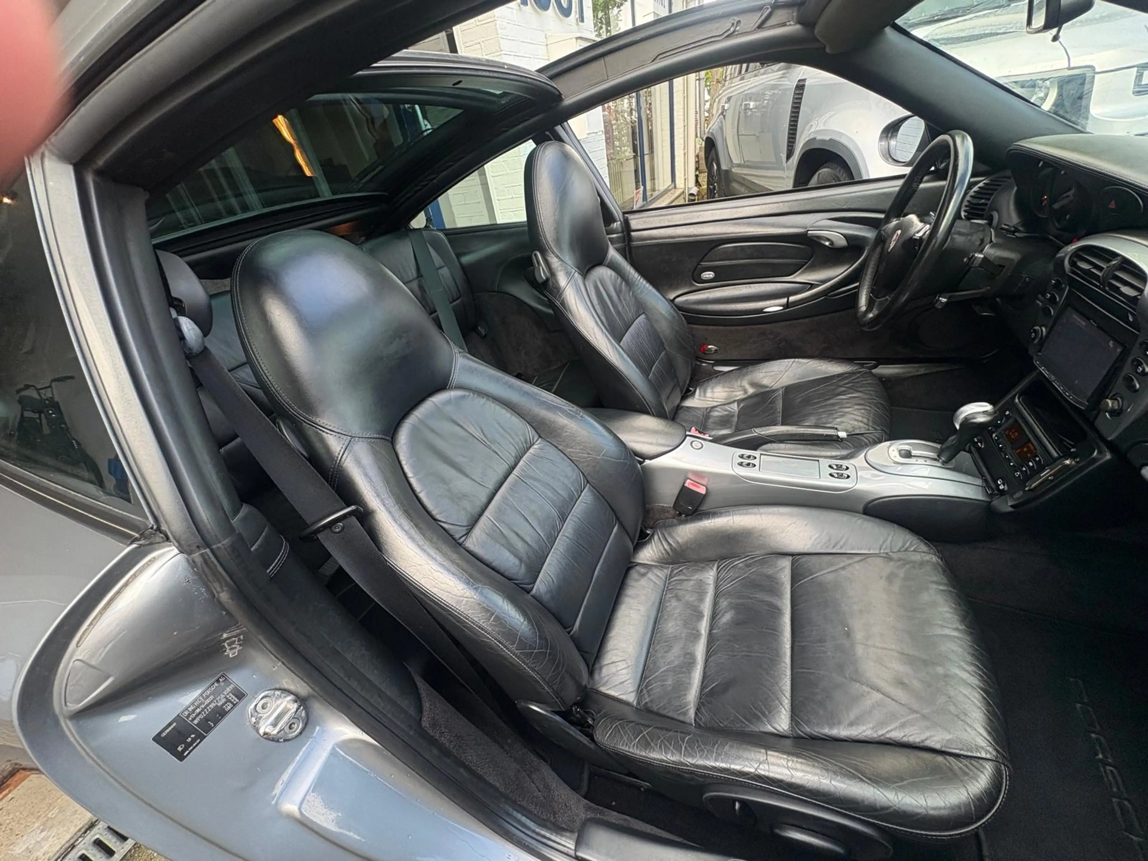 Porsche 911 3.6 TARGA 320PK AUT-F1 TIPRONIC/PANO/NAV/YOUNGTIME — photo 8
