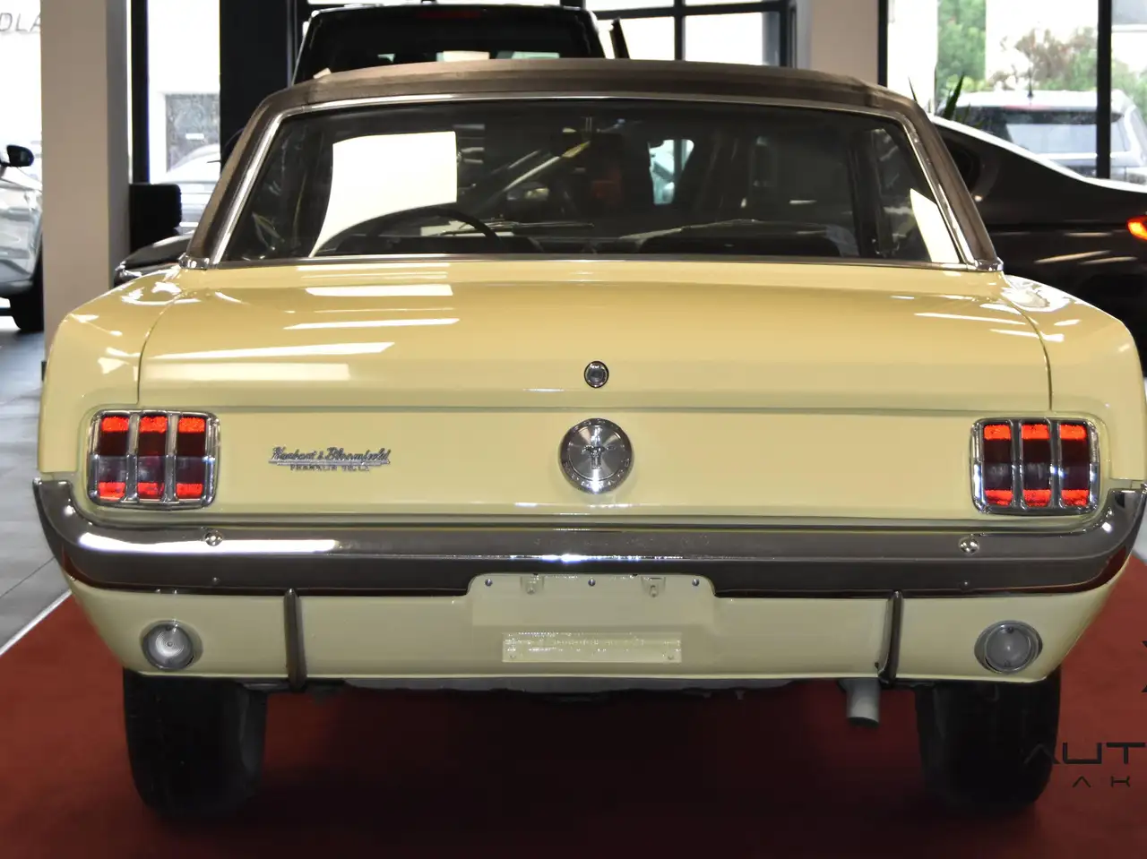 Ford Mustang 3.3Ltr.~66~H-KENNZEICHEN~AUTOMATIK~TOP~TÜV NEU, foto 6