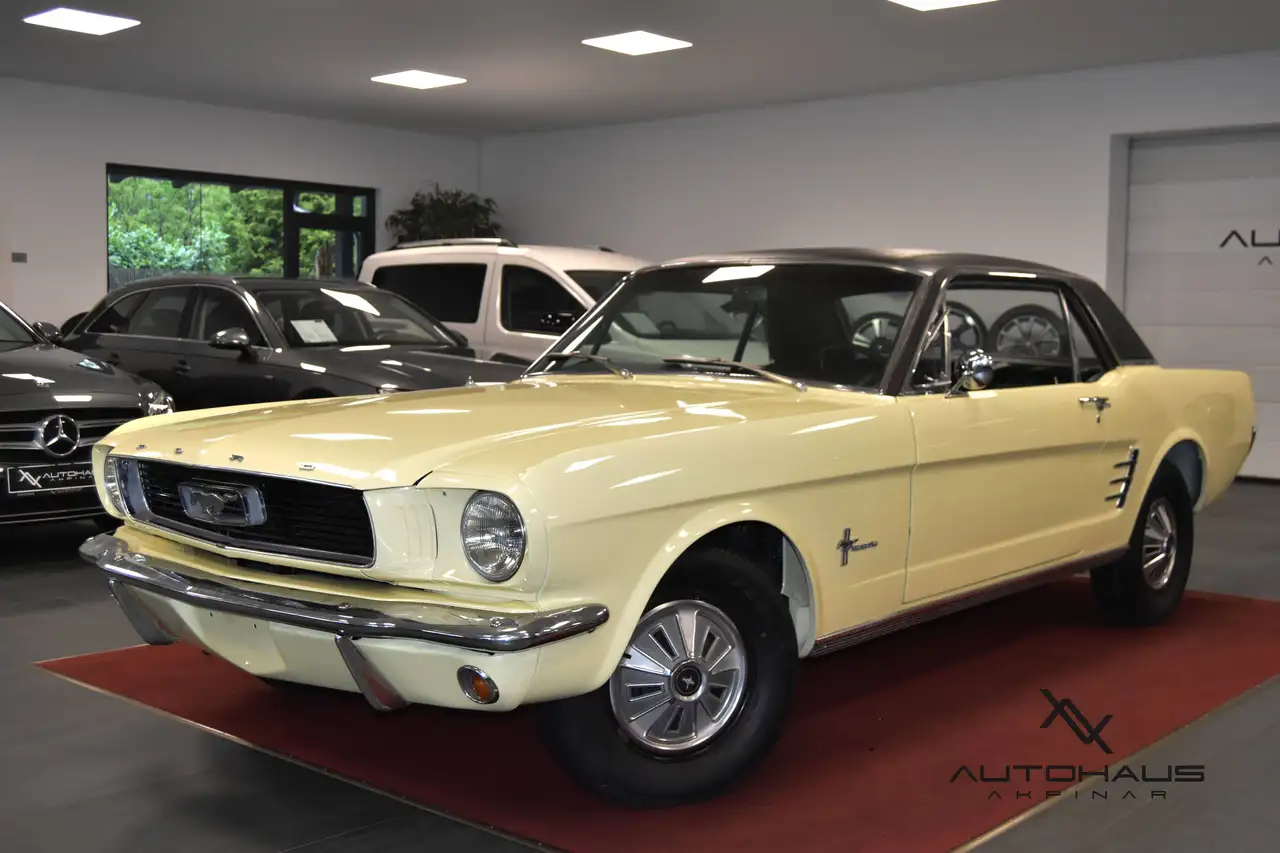 Ford Mustang 3.3Ltr.~66~H-KENNZEICHEN~AUTOMATIK~TOP~TÜV NEU, foto 1