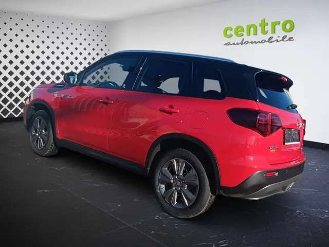 Suzuki Vitara view 3