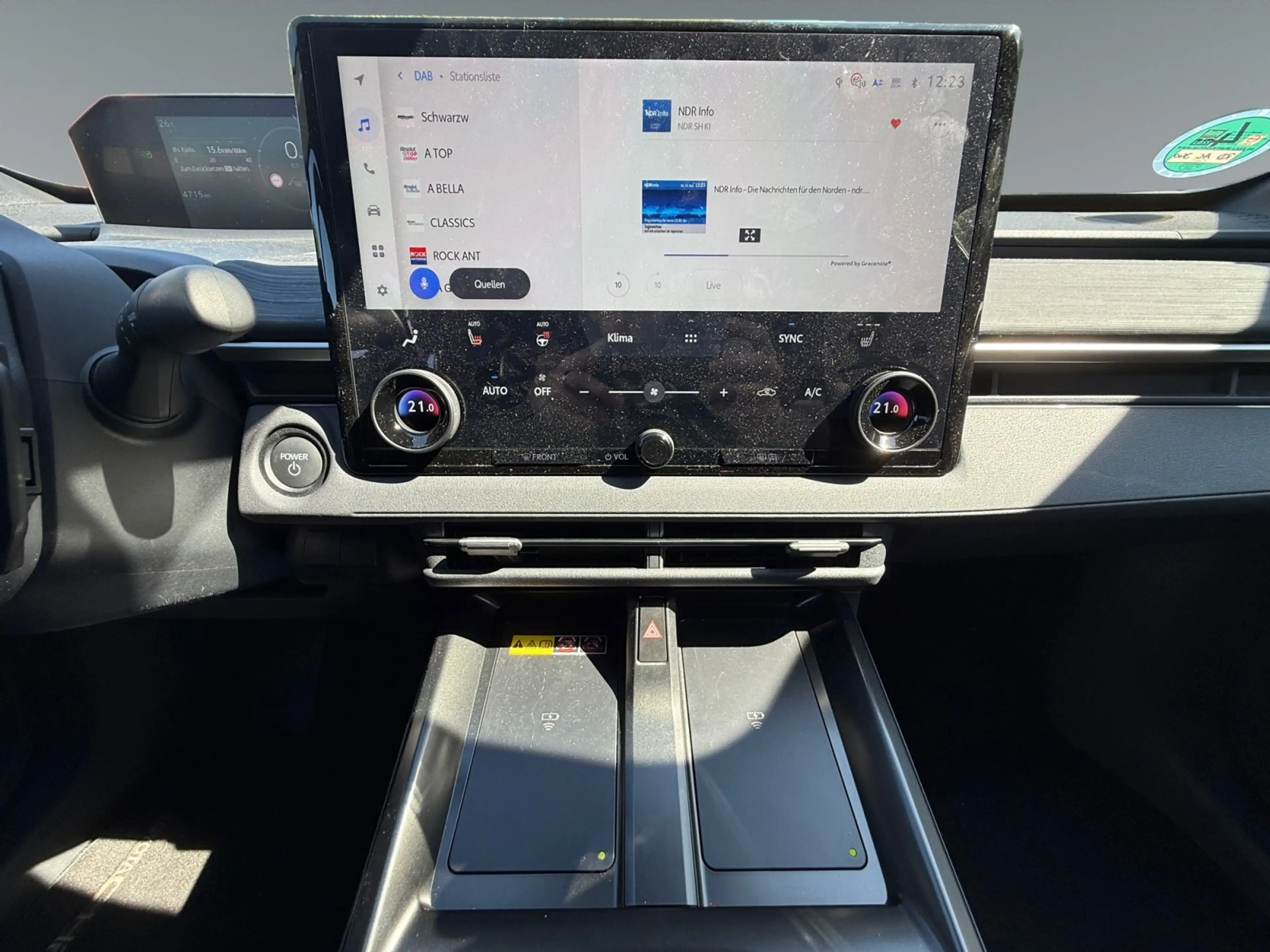 Toyota C-HR +  Teamplayer AUT*Kamera*W-Pumpe*ACC*Navi — photo 12
