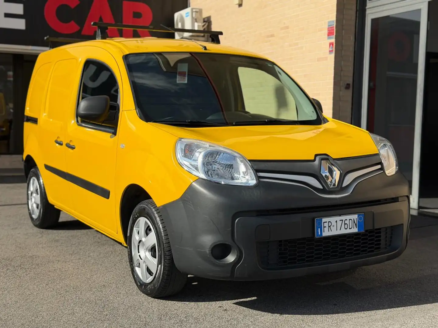 Renault Kangoo 1.5 dCi 75CV F.AP. S&S 3p. Express Compact Energy Giallo - 1