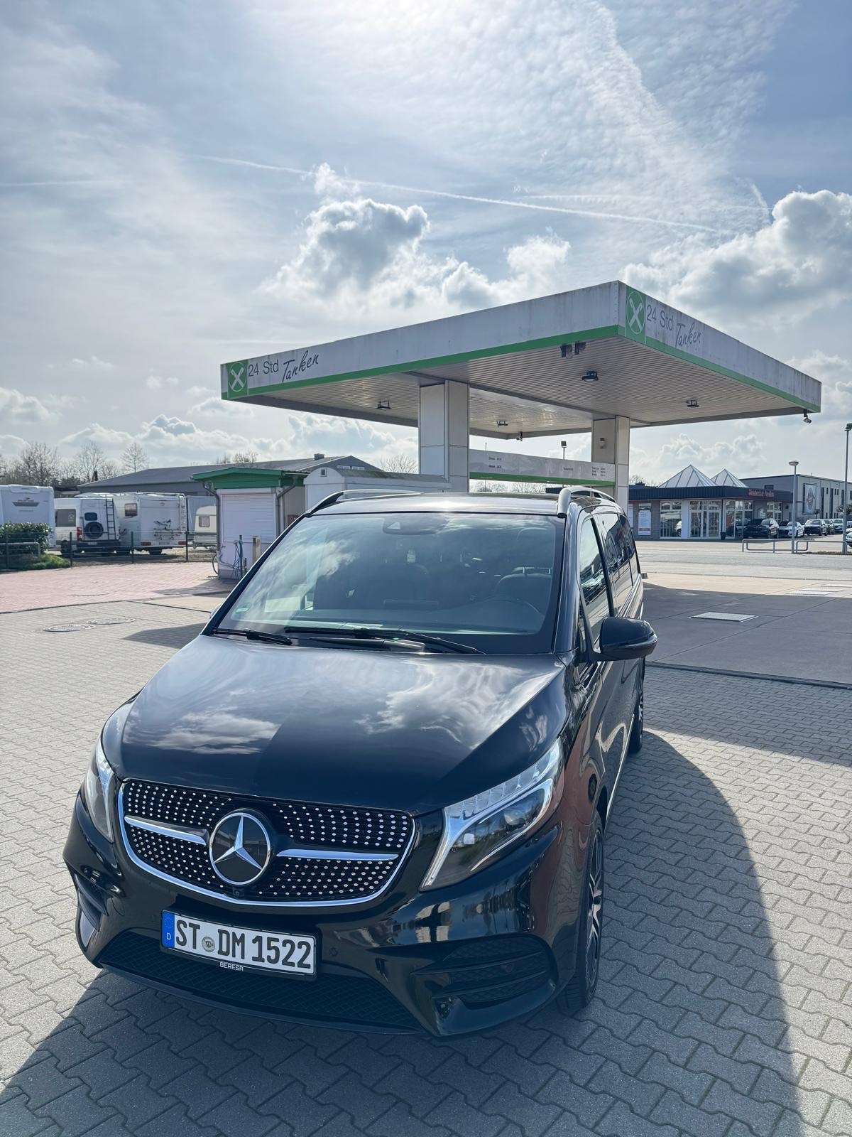 Second hand Mercedes Benz V-Class 300