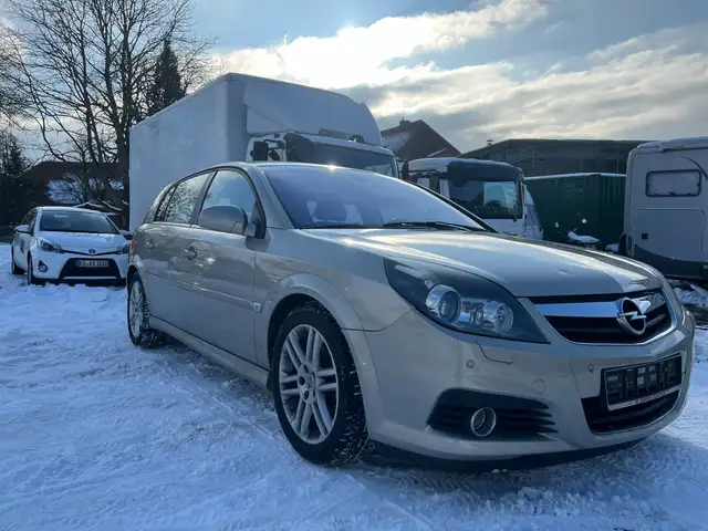 Opel Signum Sport" Hagelschaden" Klima" Tempomat" Kein TÜV"
