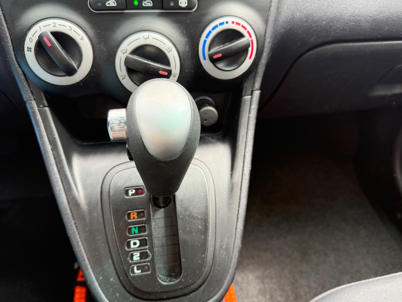 Hyundai i10 1.1 Dynamic Automaat Nw Apk — photo 11