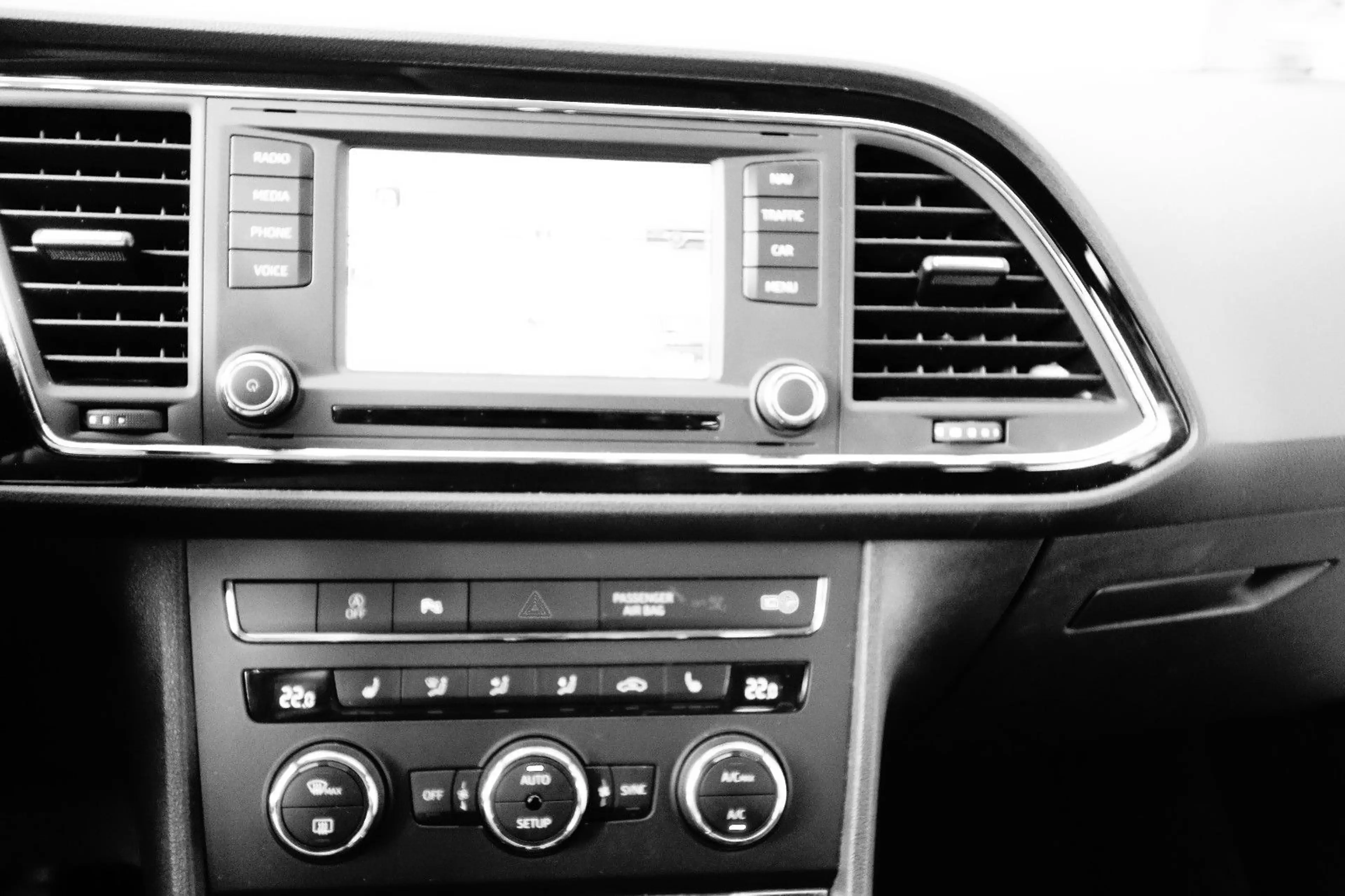 SEAT Leon ST Style/Navi,Klima,6-gang — photo 7