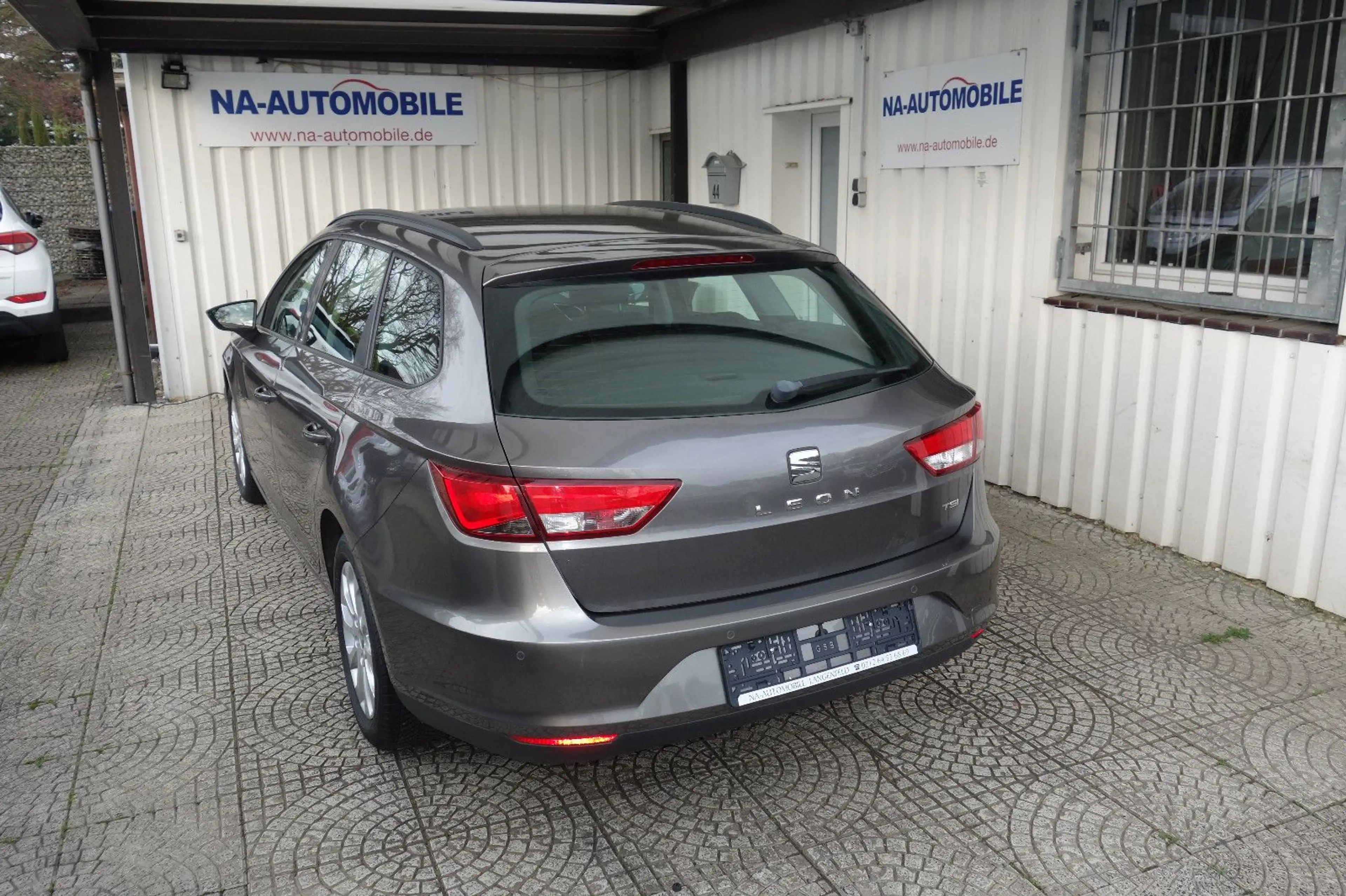 SEAT Leon ST Style/Navi,Klima,6-gang — photo 3