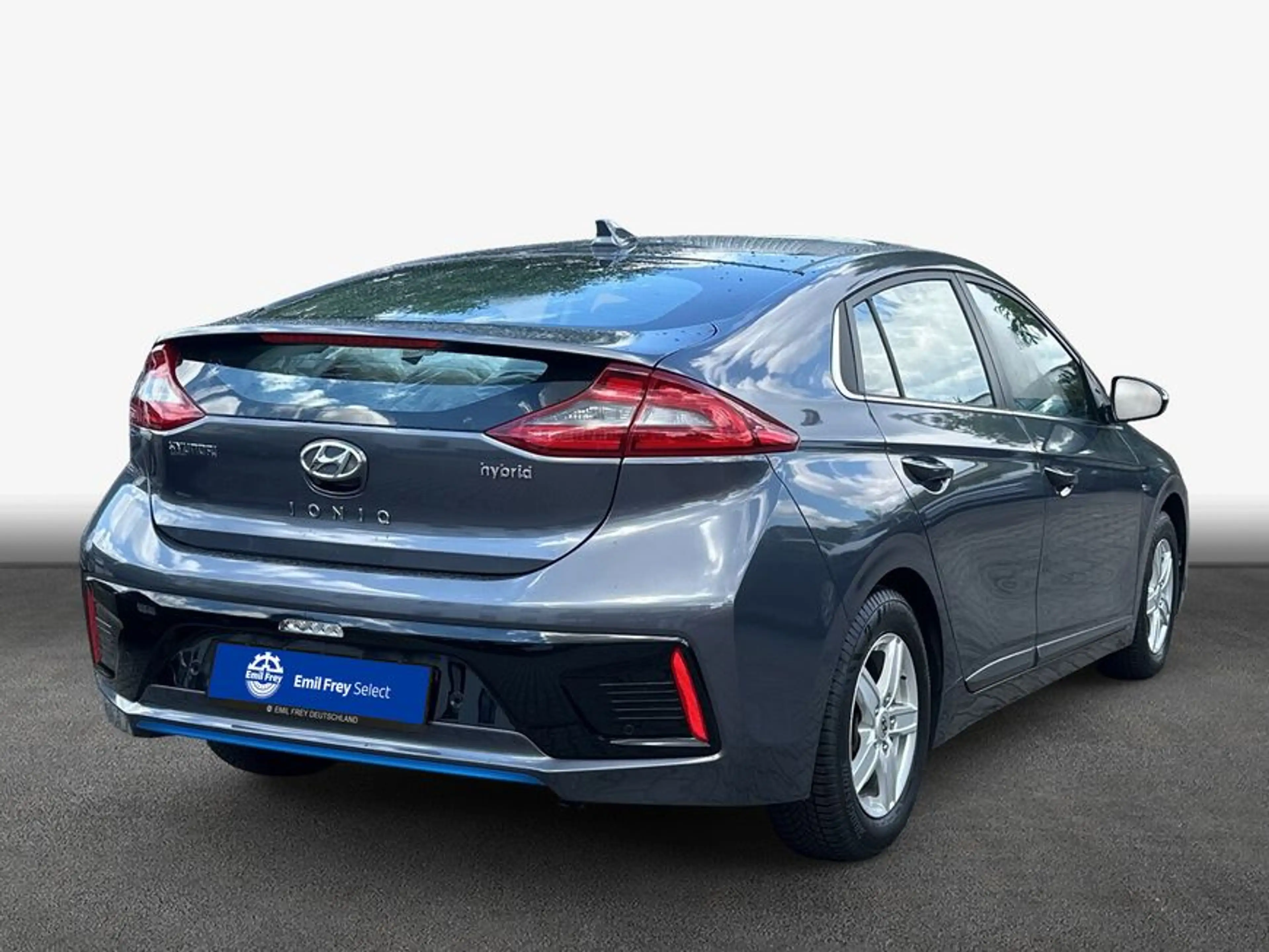 Hyundai IONIQ Hybrid 1.6 GDI Style — photo 2