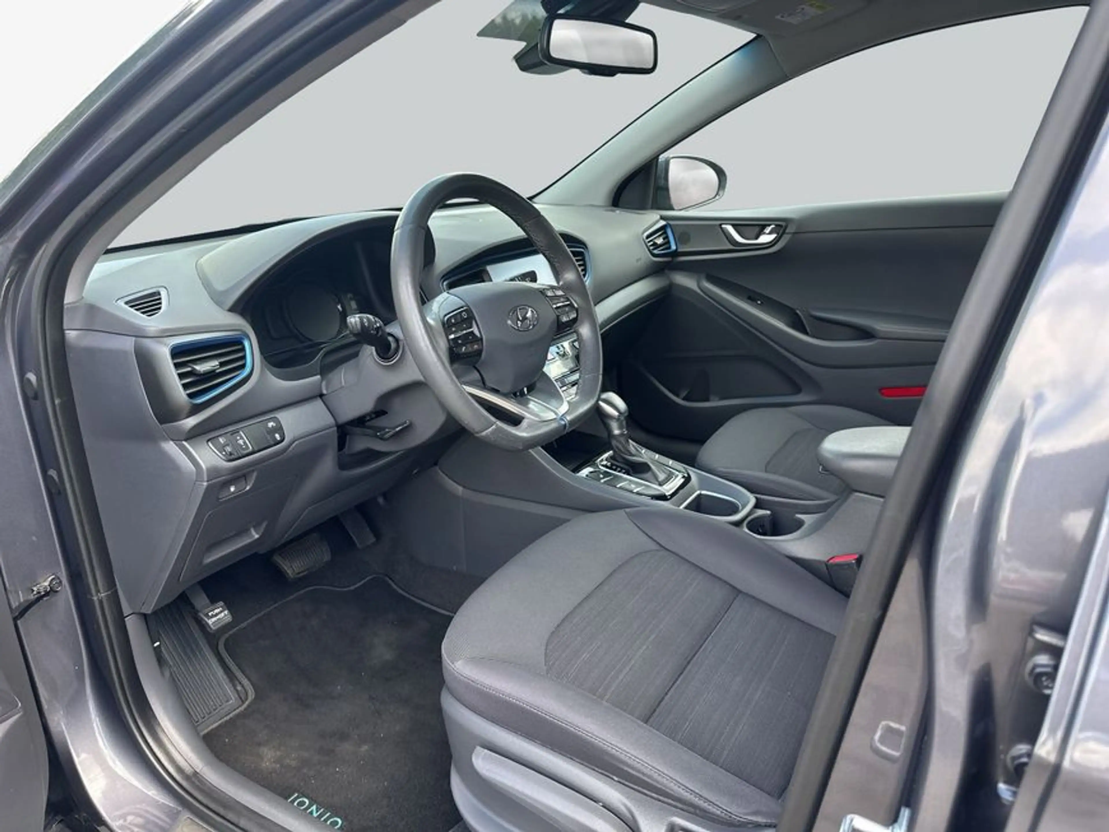 Hyundai IONIQ Hybrid 1.6 GDI Style — photo 9