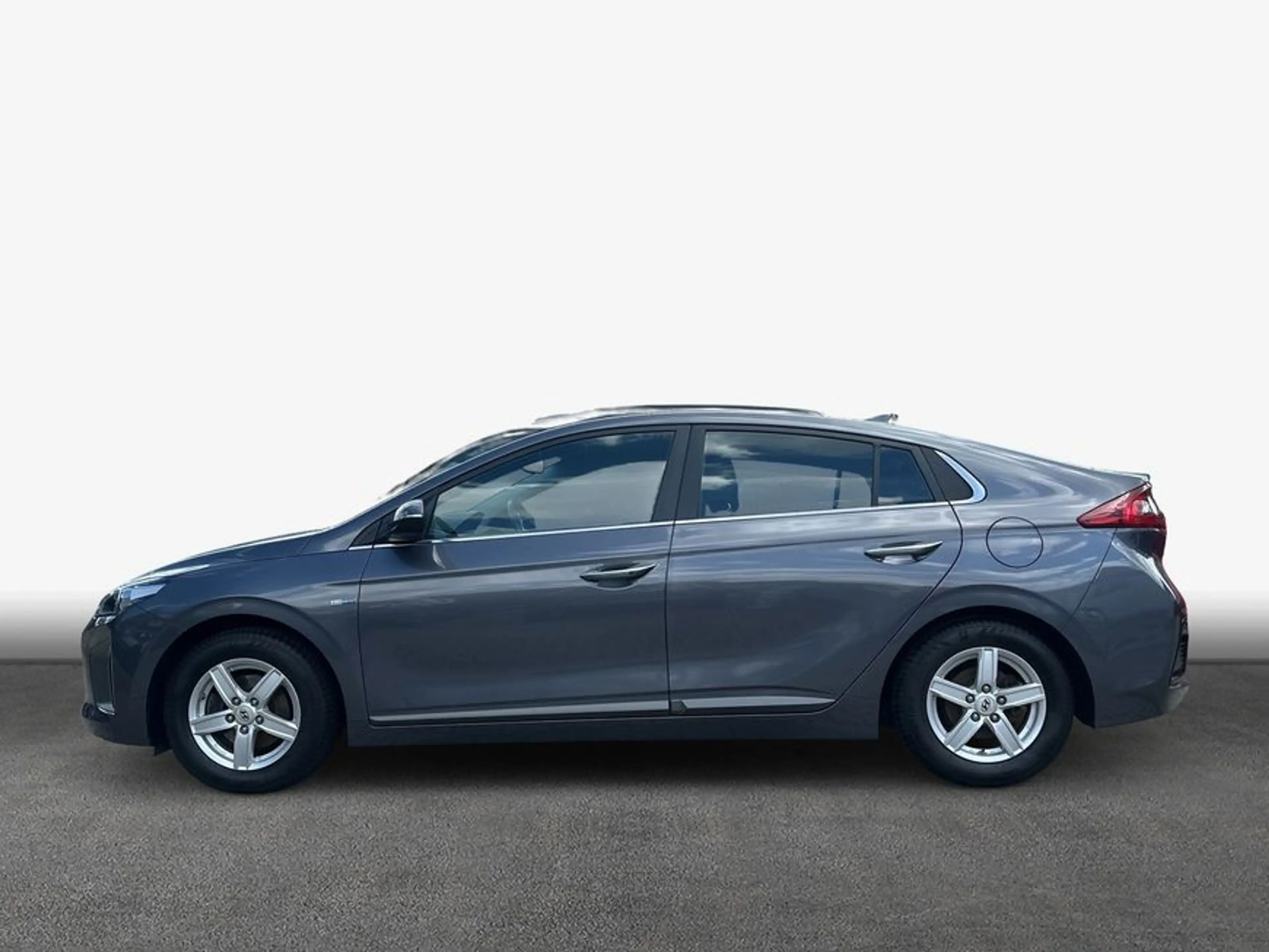 Hyundai IONIQ Hybrid 1.6 GDI Style — photo 4