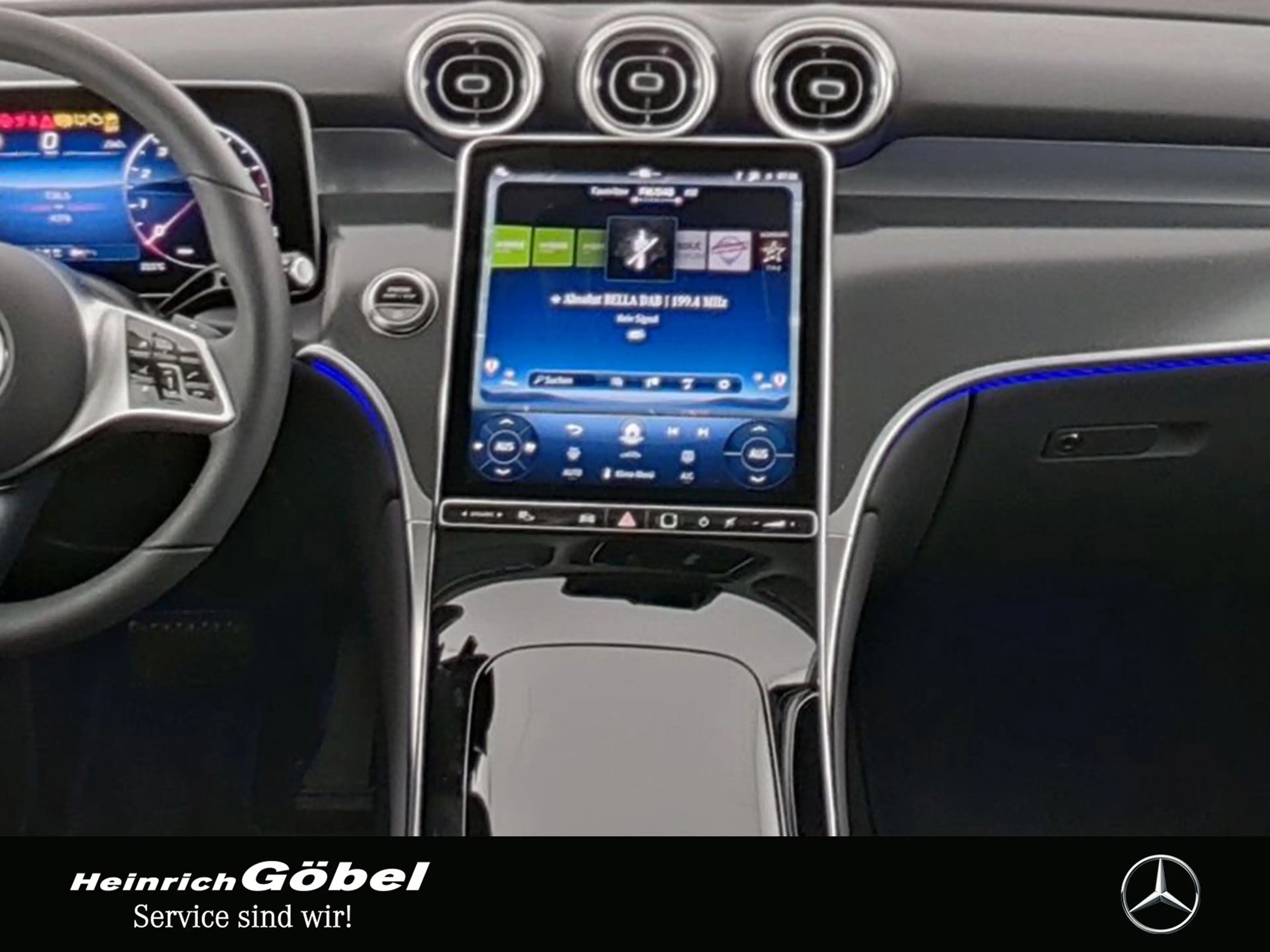 Mercedes-Benz GLC 200 AVANTGARDE+AHK+MEMORY+TOTWINKEL+360°KAM — photo 6