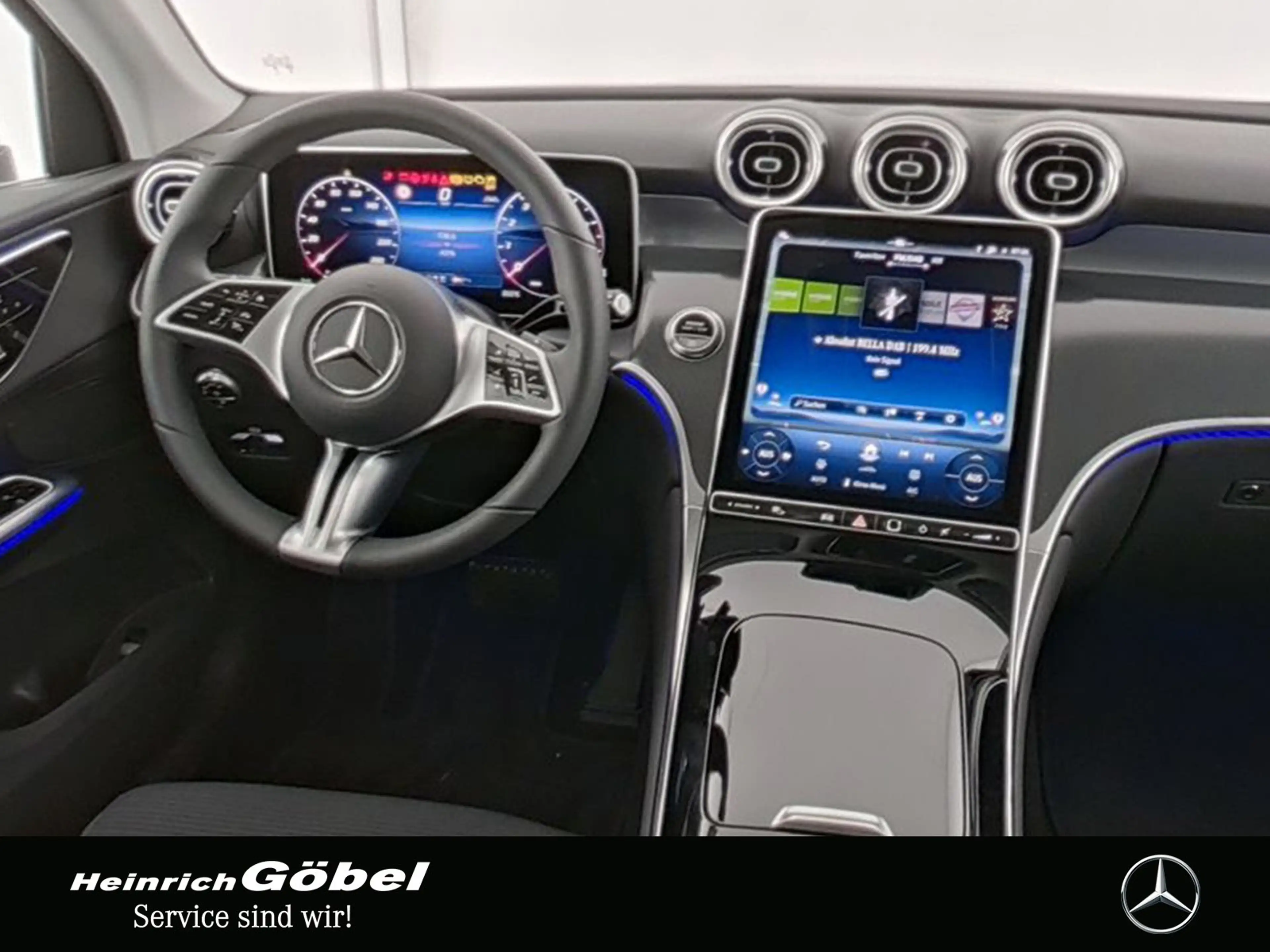 Mercedes-Benz GLC 200 AVANTGARDE+AHK+MEMORY+TOTWINKEL+360°KAM — photo 5