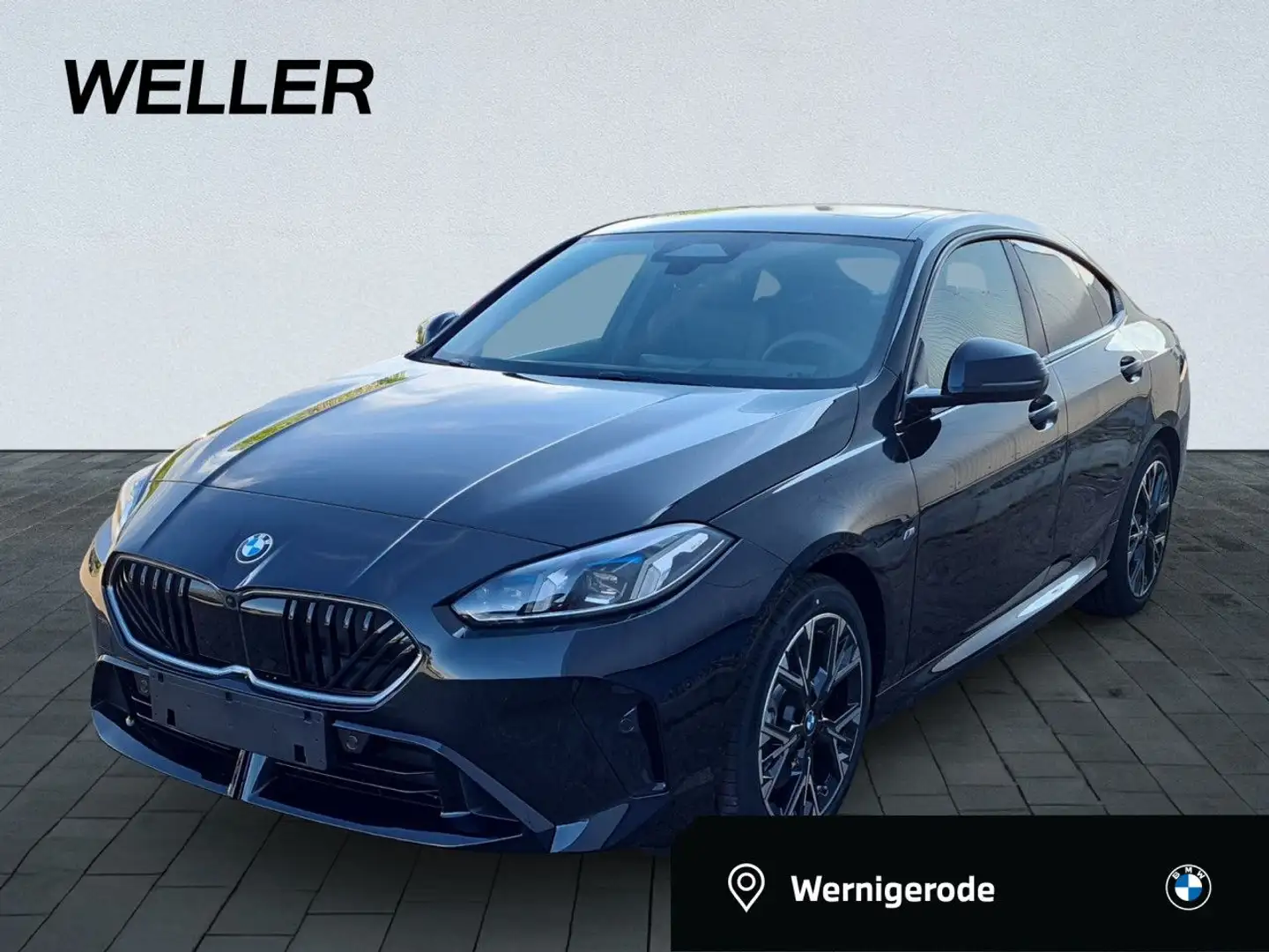 BMW 223 XDRIVE Active Tourer Sportpaket HUD Navi LED Zwart - 1