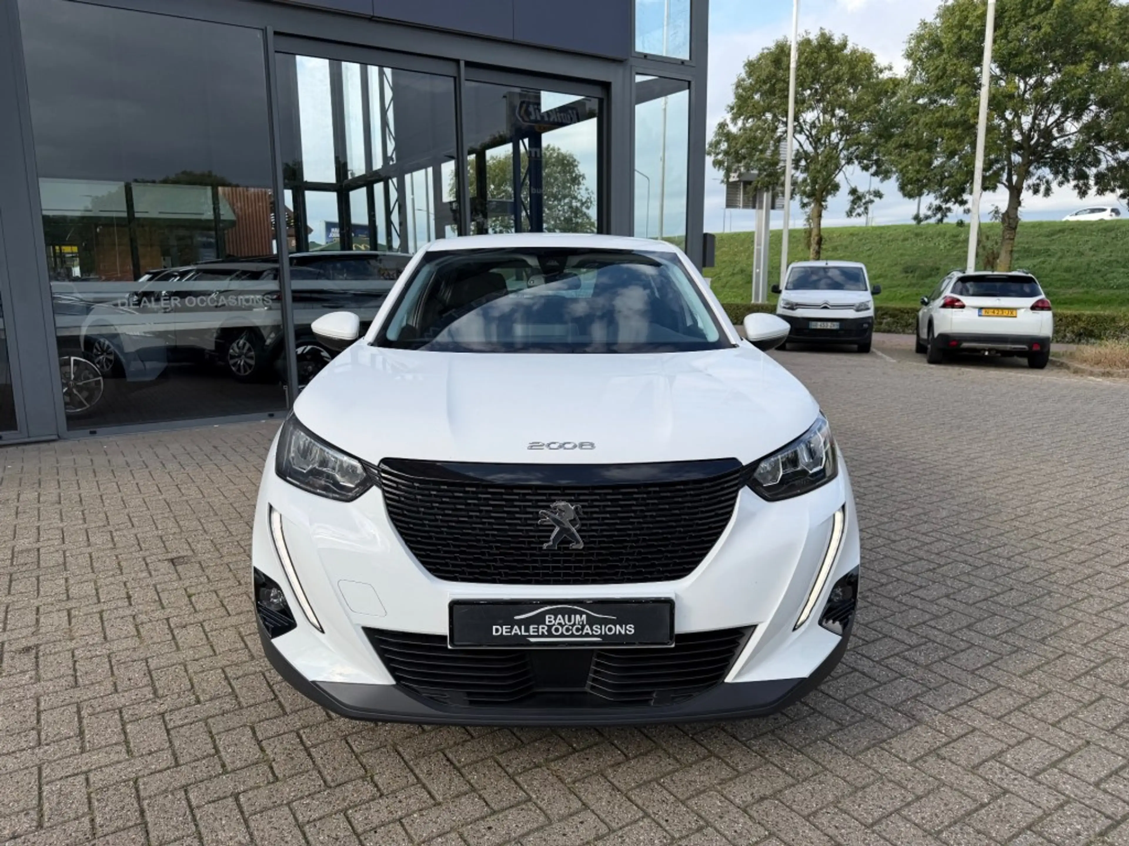 Peugeot 2008 1.2 PT B.L. ACTIVE NAVI AIRCO/ECC CRUISE CONTROL P — photo 2