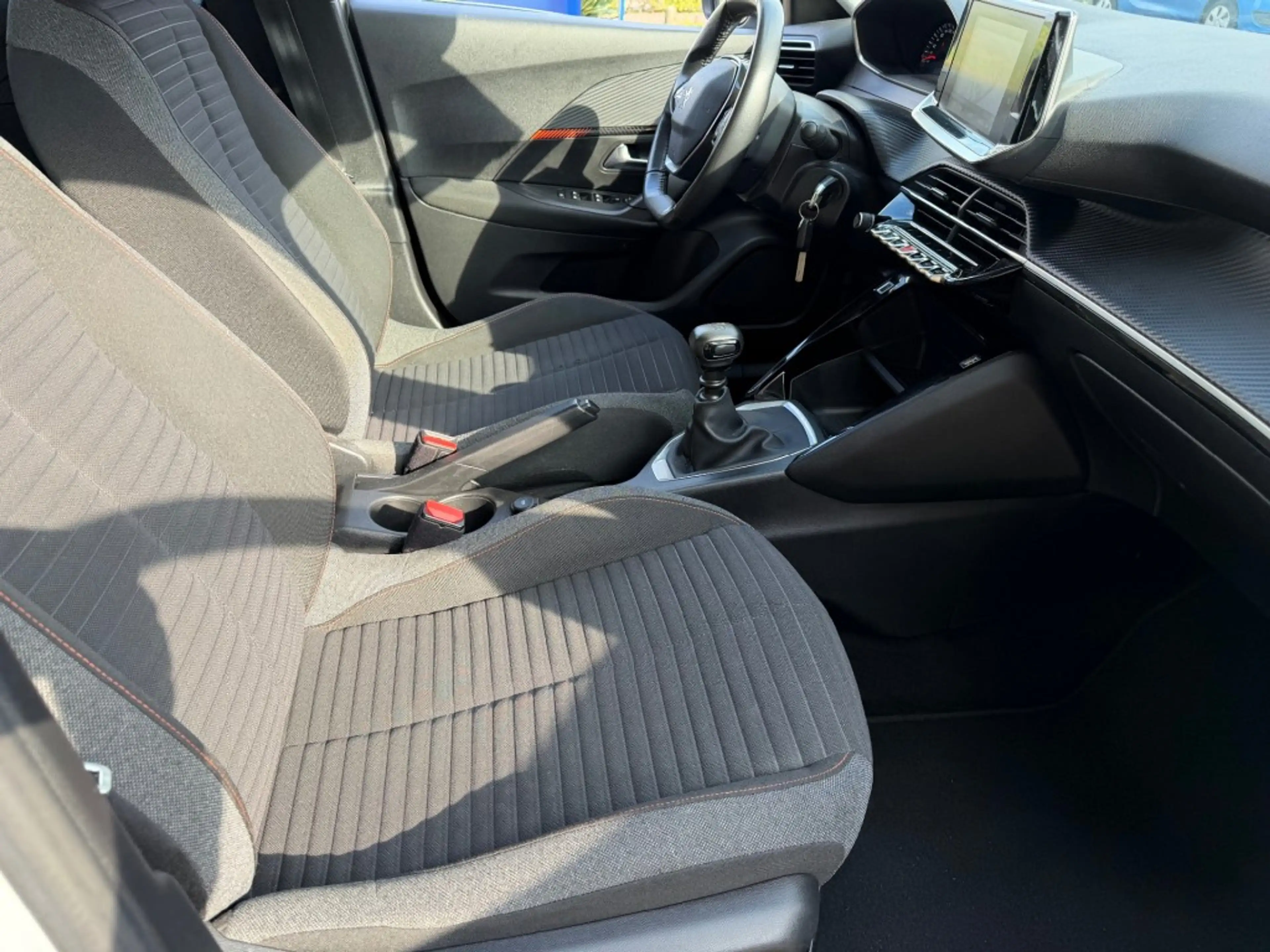 Peugeot 2008 1.2 PT B.L. ACTIVE NAVI AIRCO/ECC CRUISE CONTROL P — photo 23