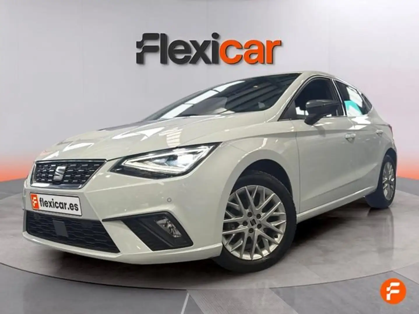 SEAT Ibiza 1.0 TSI 81kW (110CV) Special Edition Blanco - 2
