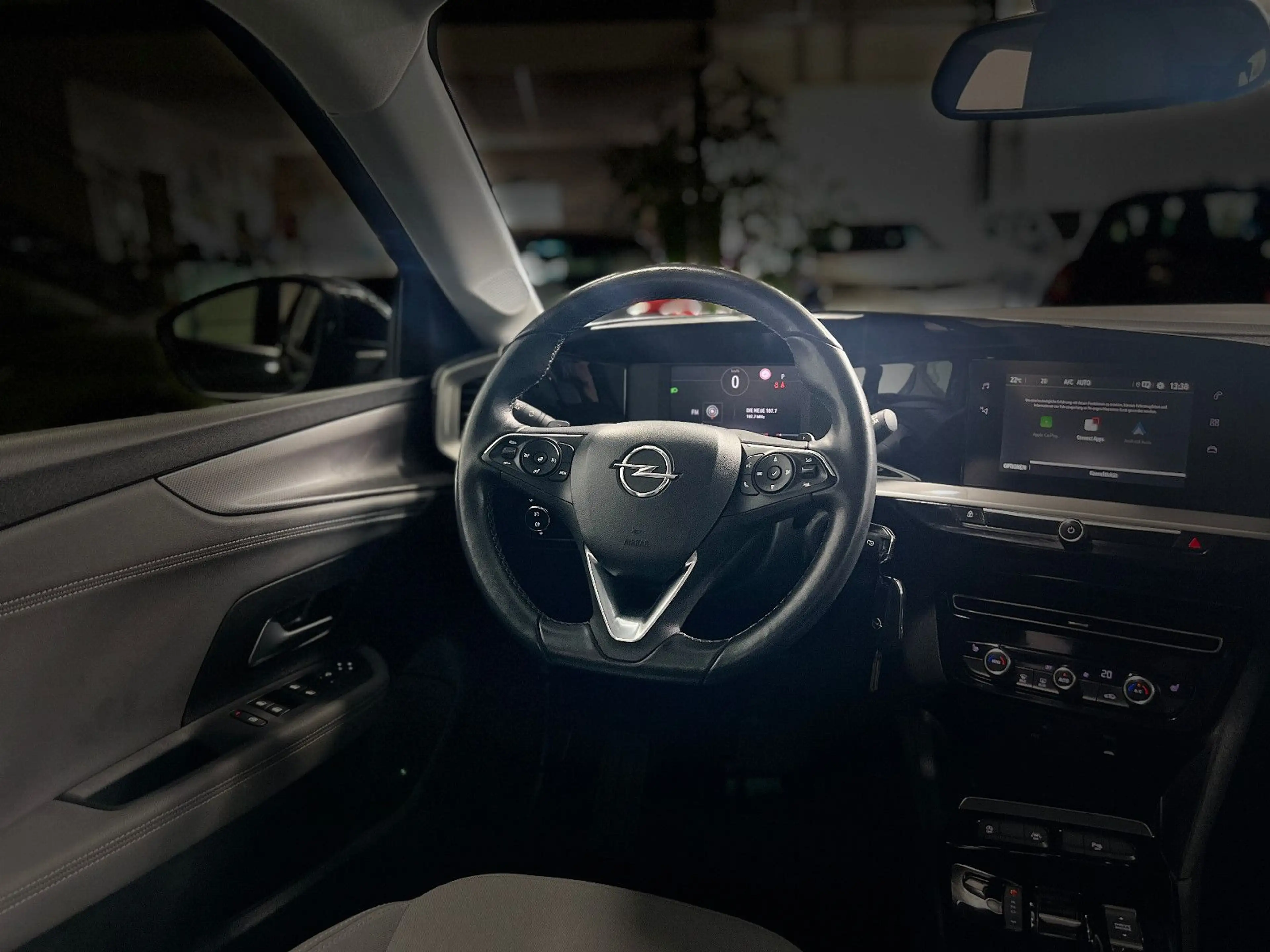 Opel Mokka 1.2 Automatik **Navi*Kamera*SHZ*PDC** — photo 12
