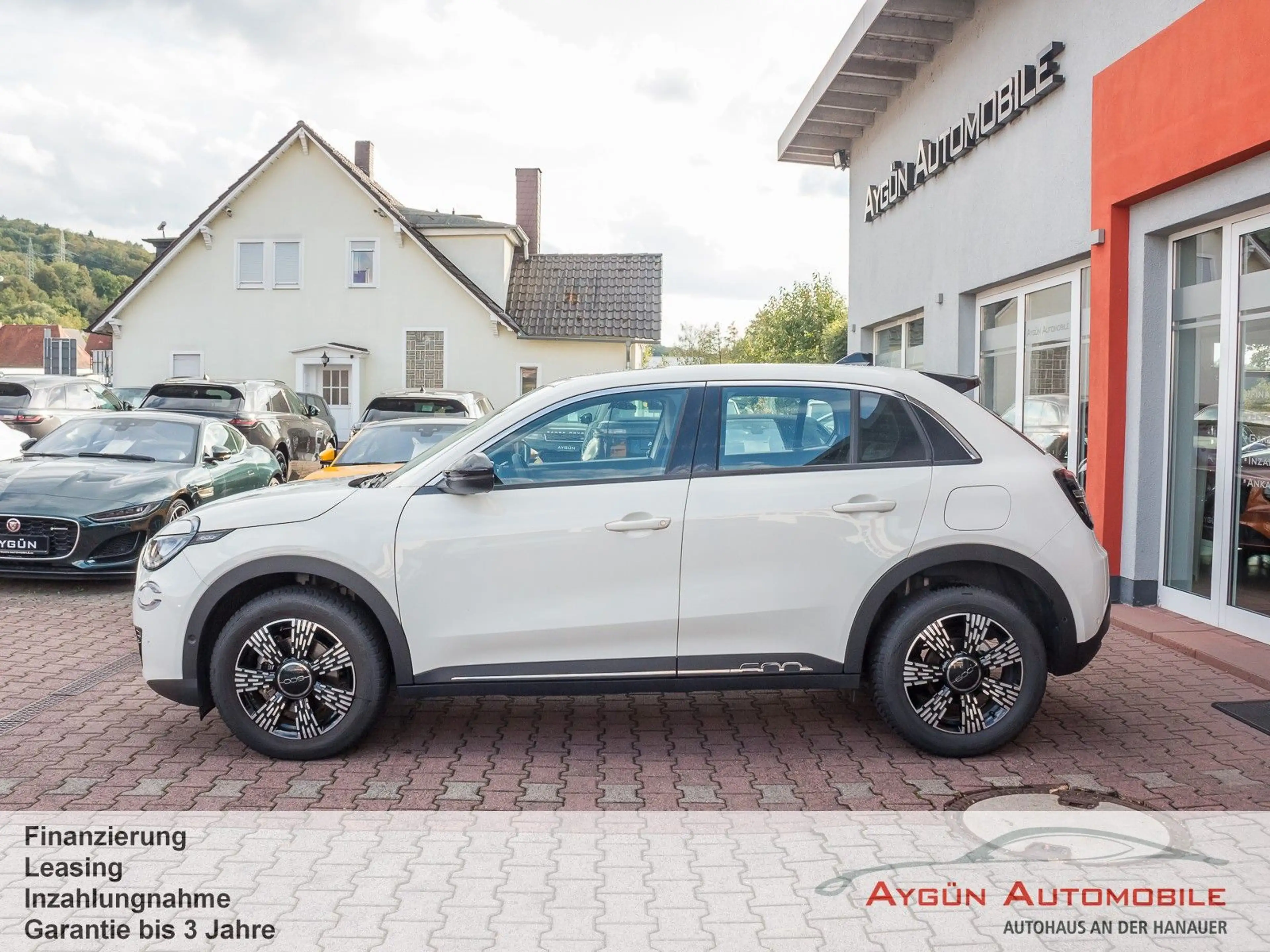 Fiat 600 1.2 Autom. Hybrid T3 La Prima Style Paket — photo 7