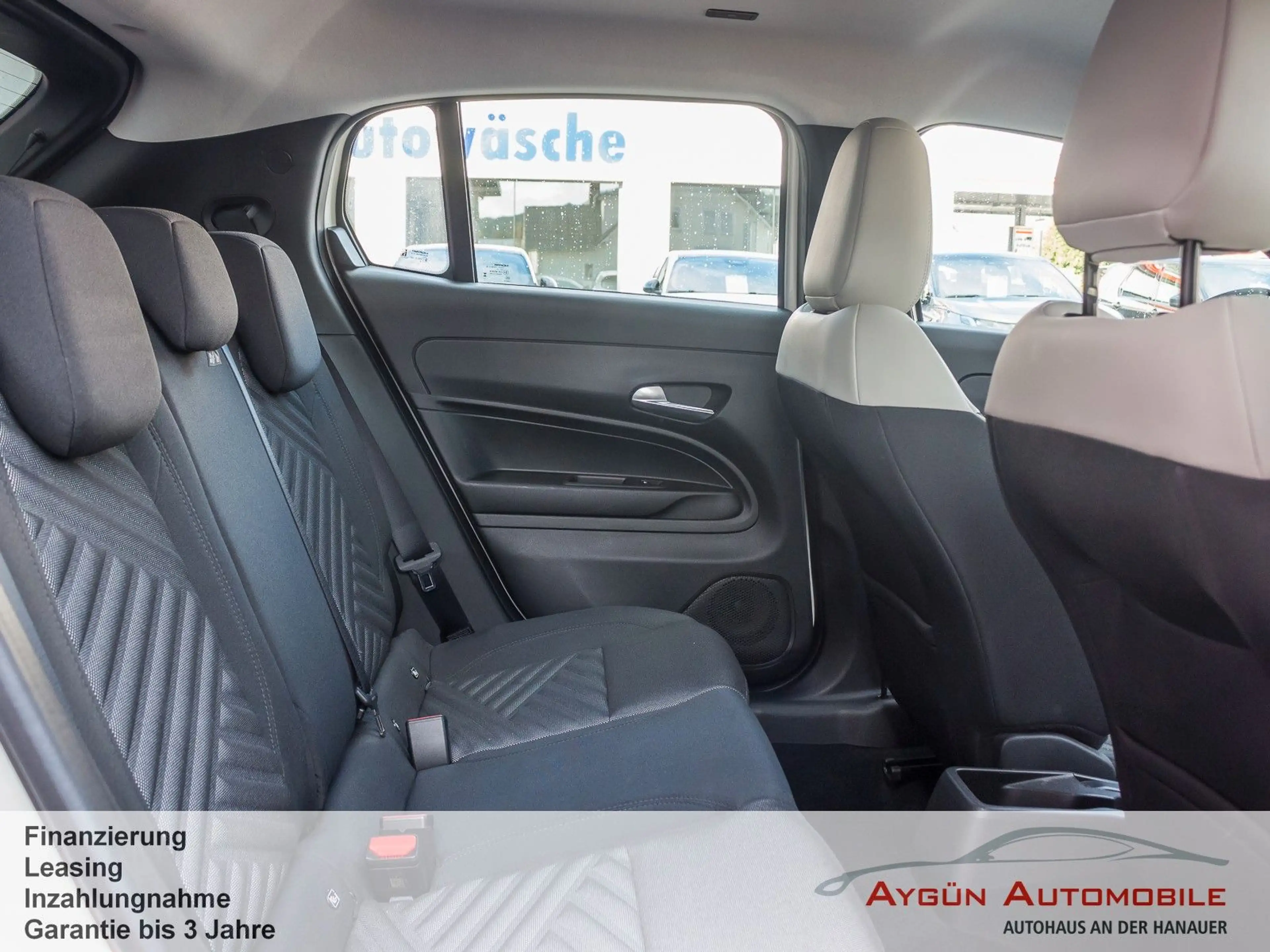 Fiat 600 1.2 Autom. Hybrid T3 La Prima Style Paket — photo 14