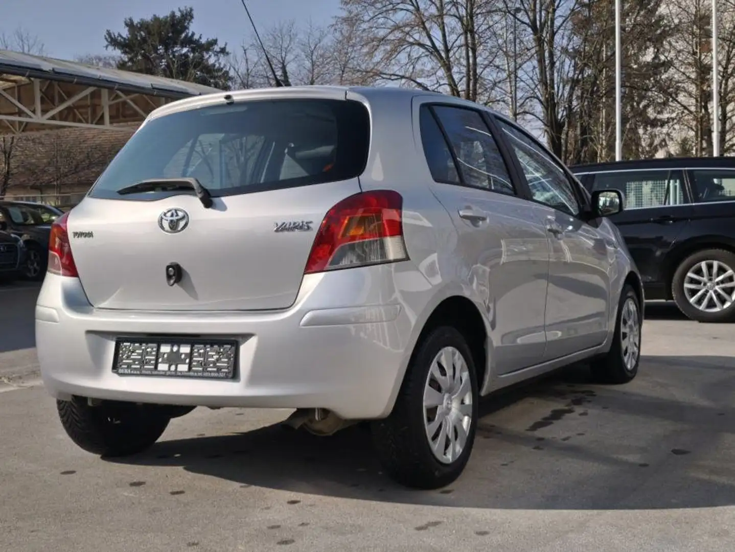 Toyota Yaris Yaris 5p 1.4 d-4d Grigio - 1