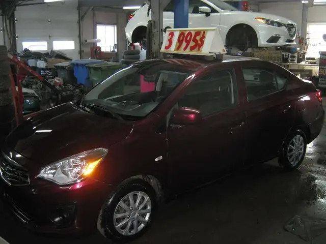 Mitsubishi Mirage 2017 — photo 2