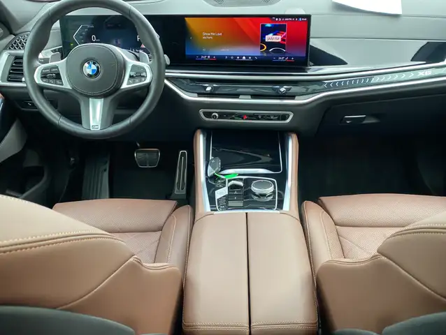BMW X6 view 13