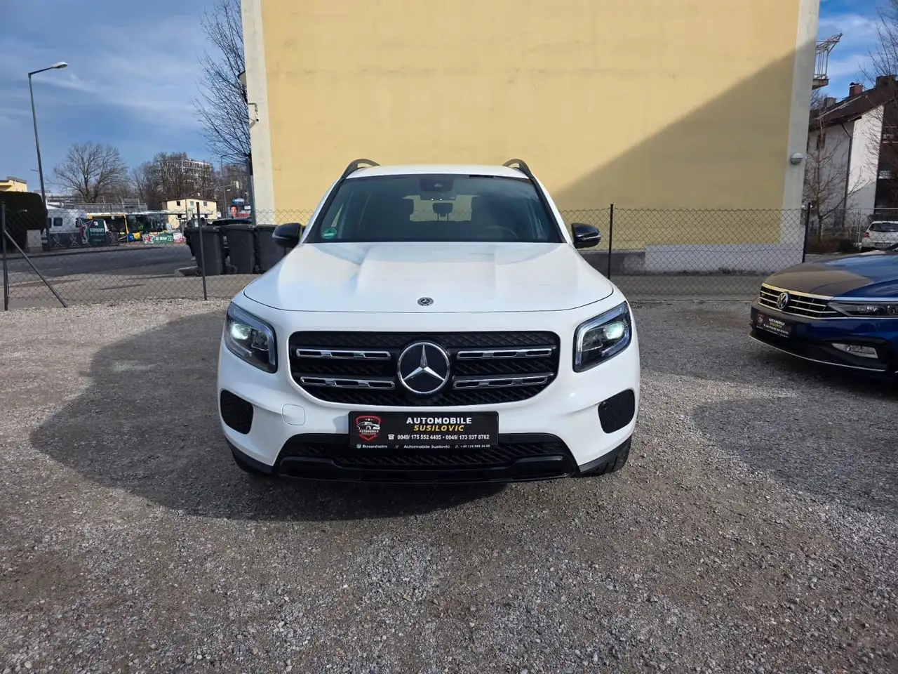 Mercedes-Benz GLB 200