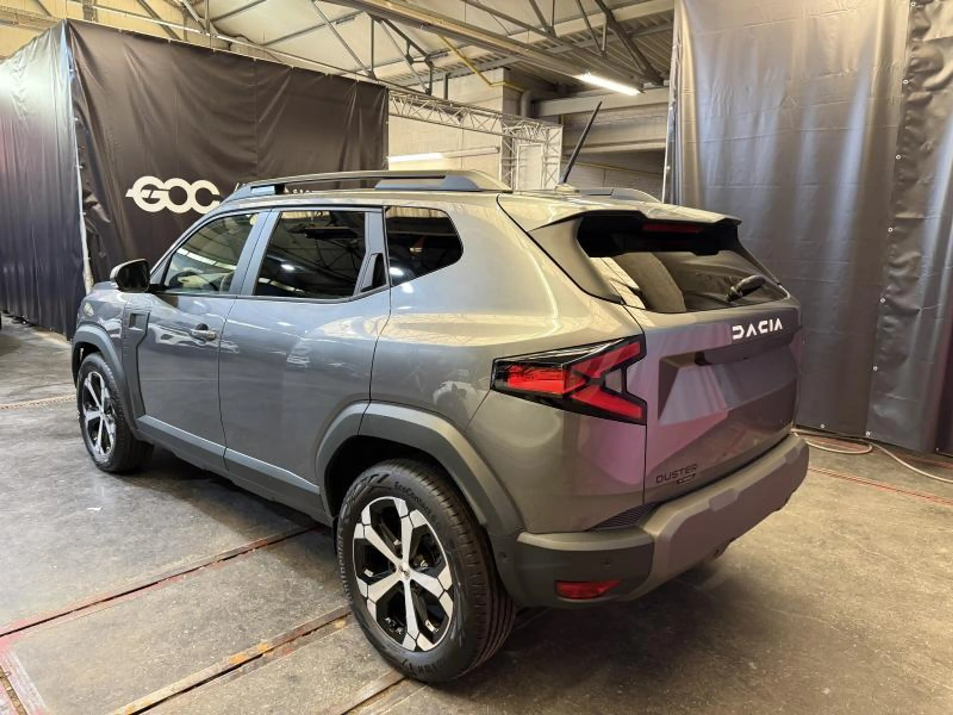 Dacia Duster Journey - DISPO 15/02/27 — photo 7