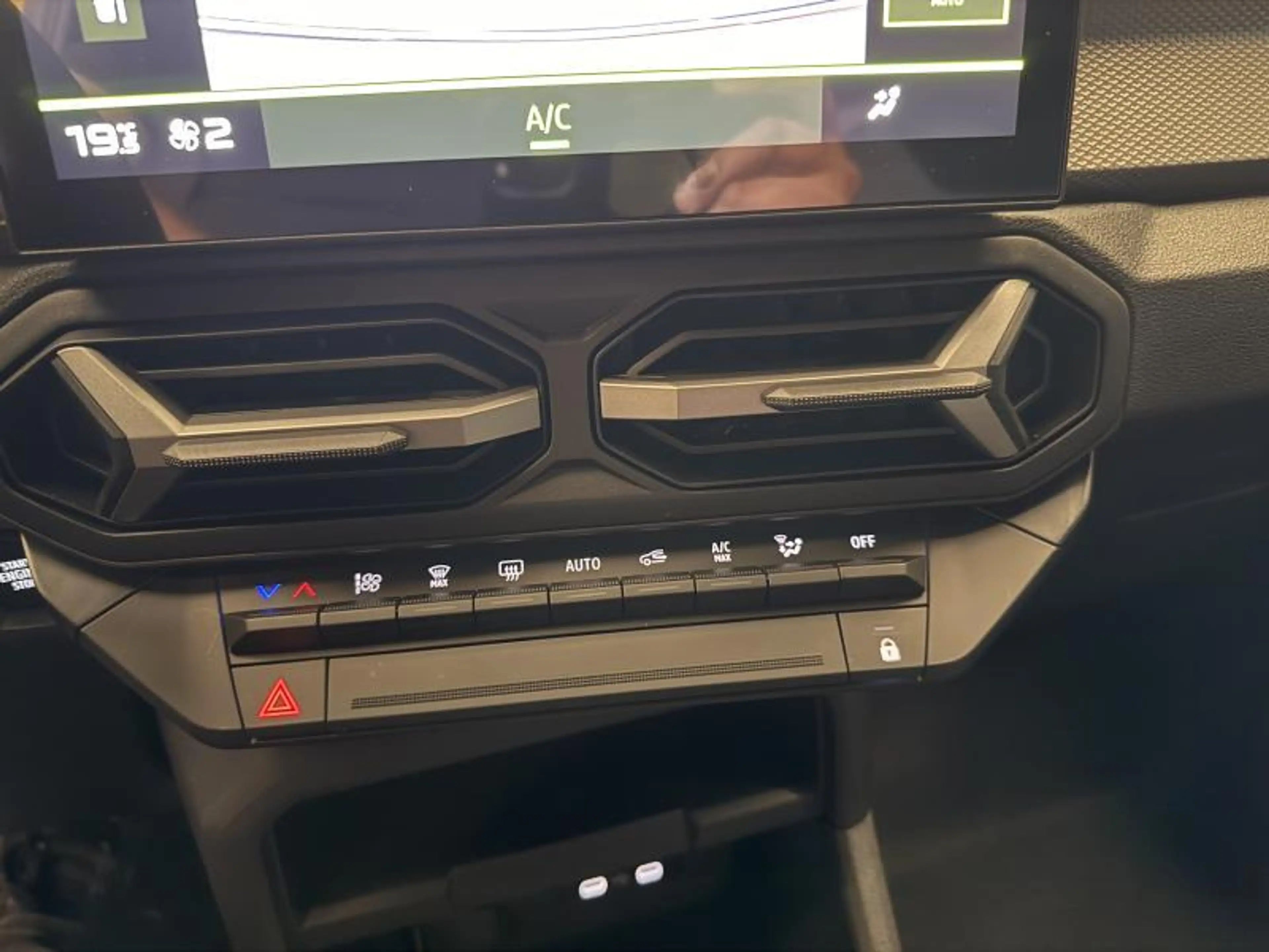 Dacia Duster Journey - DISPO 15/02/27 — photo 13