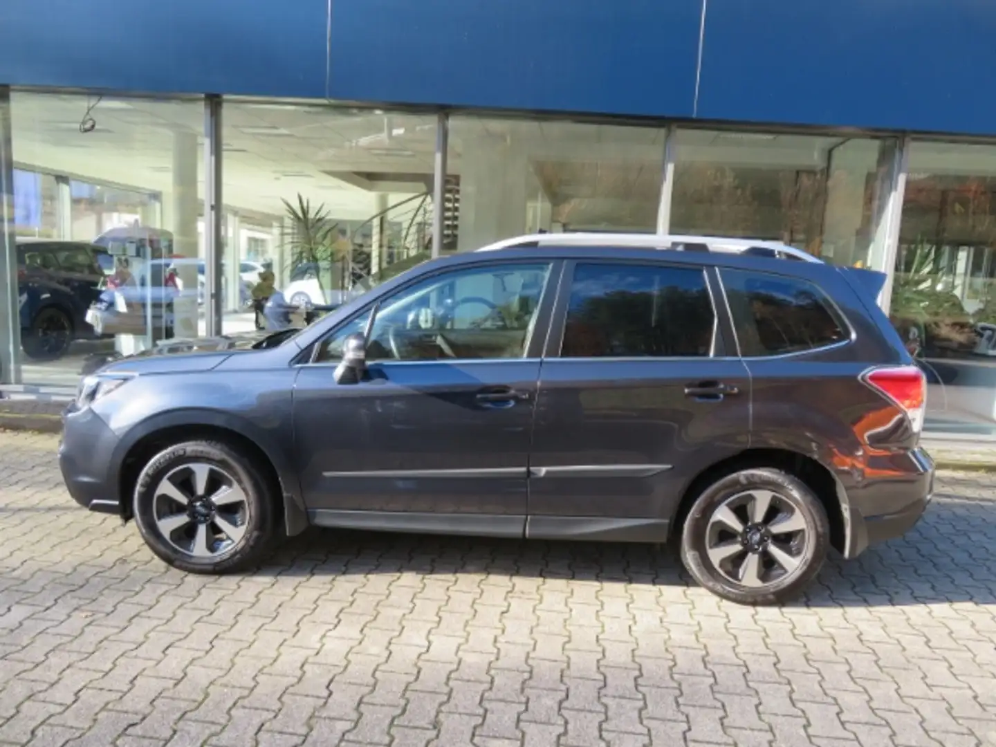 Subaru Forester 2.0D Exclusive AHK WiKo Klima Sitzheizung Kamera P Grigio - 1