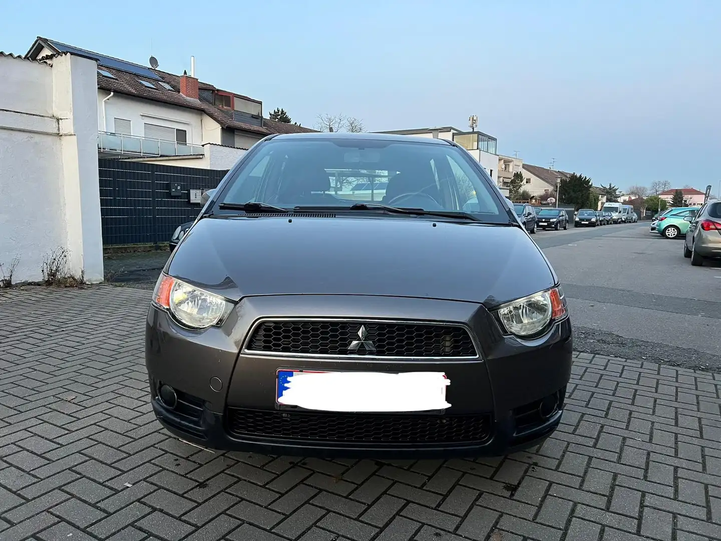 Mitsubishi Colt Colt 1.3 ClearTec XTRA Braun - 2