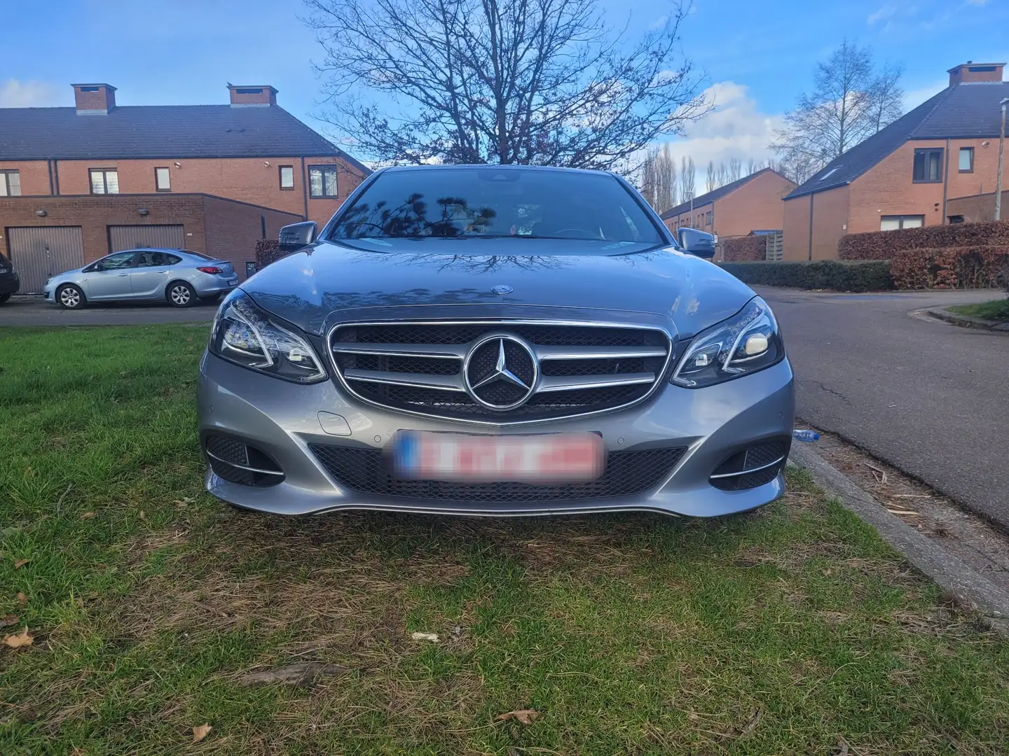 Mercedes-Benz E 200 T CDI DPF BlueEFFICIENCY 7G-TRONIC Avantgarde - 1