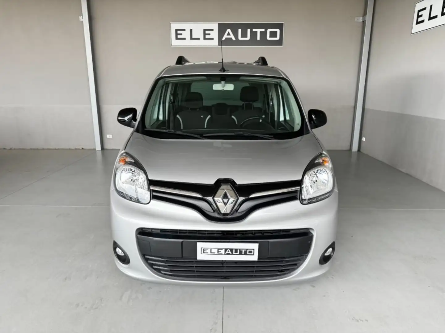 Renault Kangoo 1.5 dCi 90CV 5 porte Limited Gris - 2
