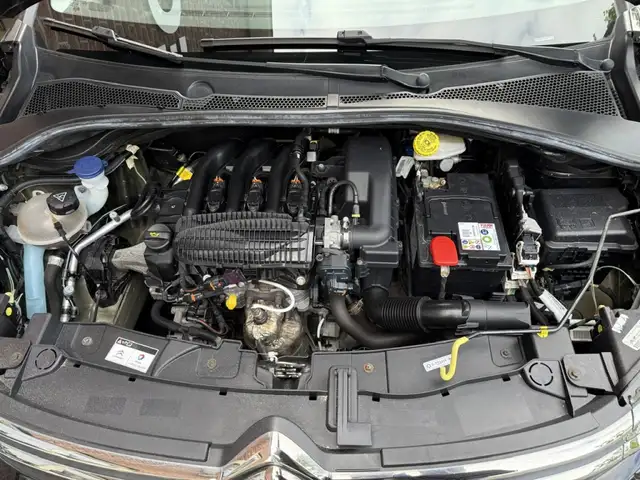 Citroen C3 view 16