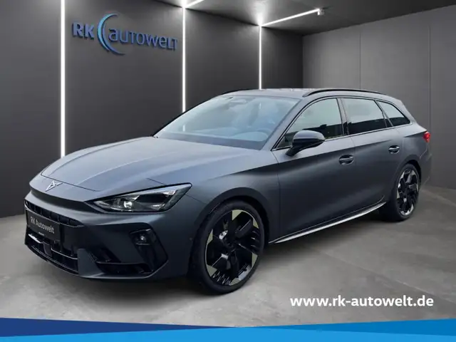 CUPRA Leon SP 2.0 TSI Tribe Edition 4Drive VZ AHK Pano