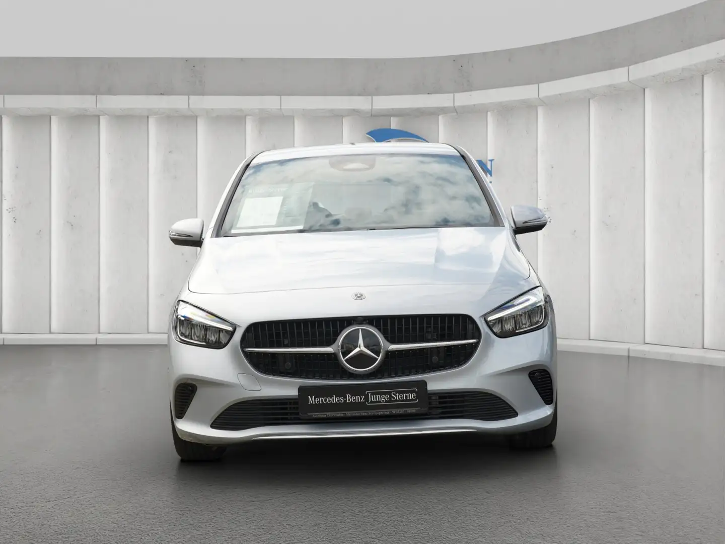Mercedes-Benz B 220 B 220 4MATIC Progressive Advanced Winter-Paket Silber - 2