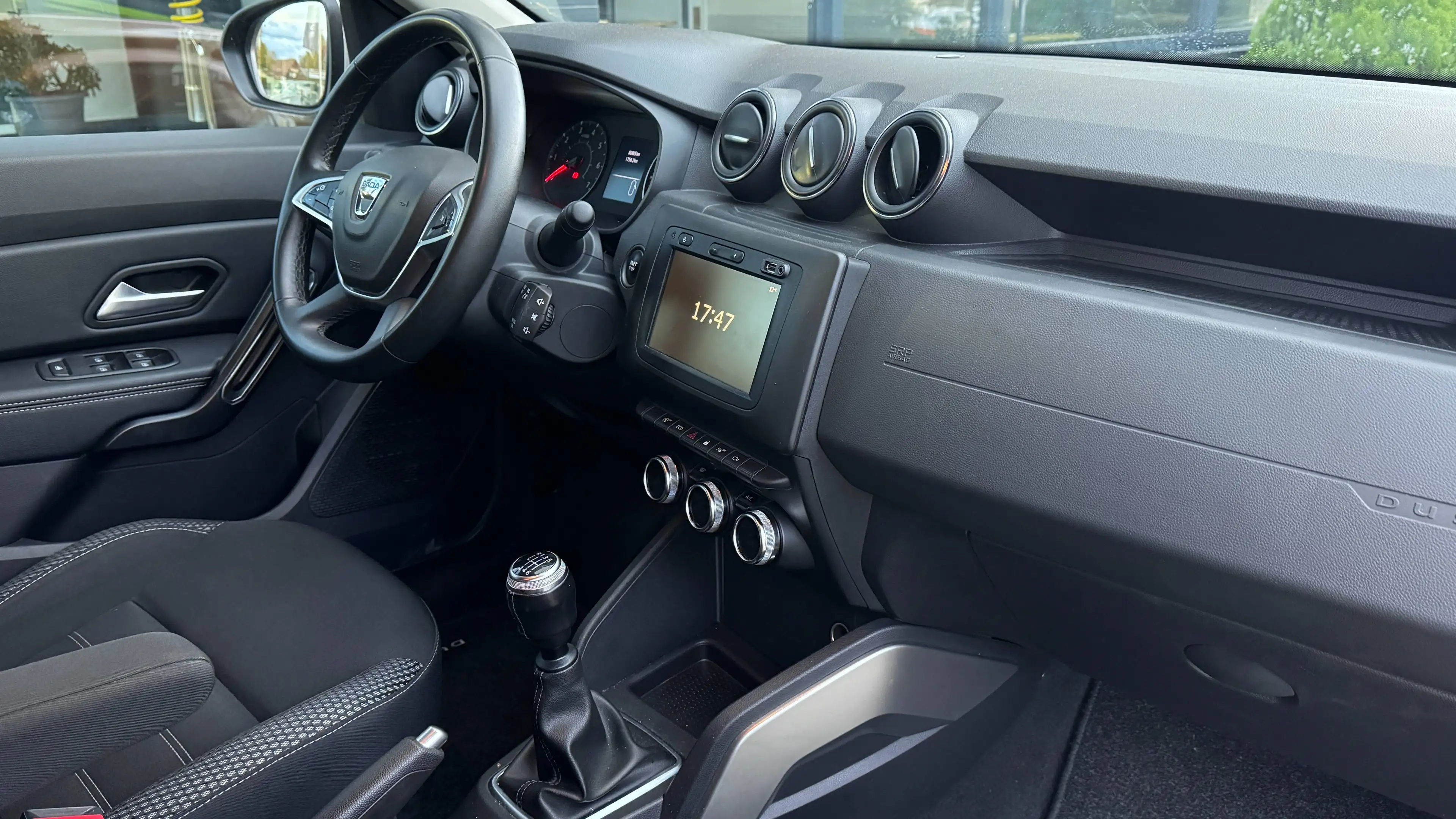 Dacia Duster Anniversary — photo 10