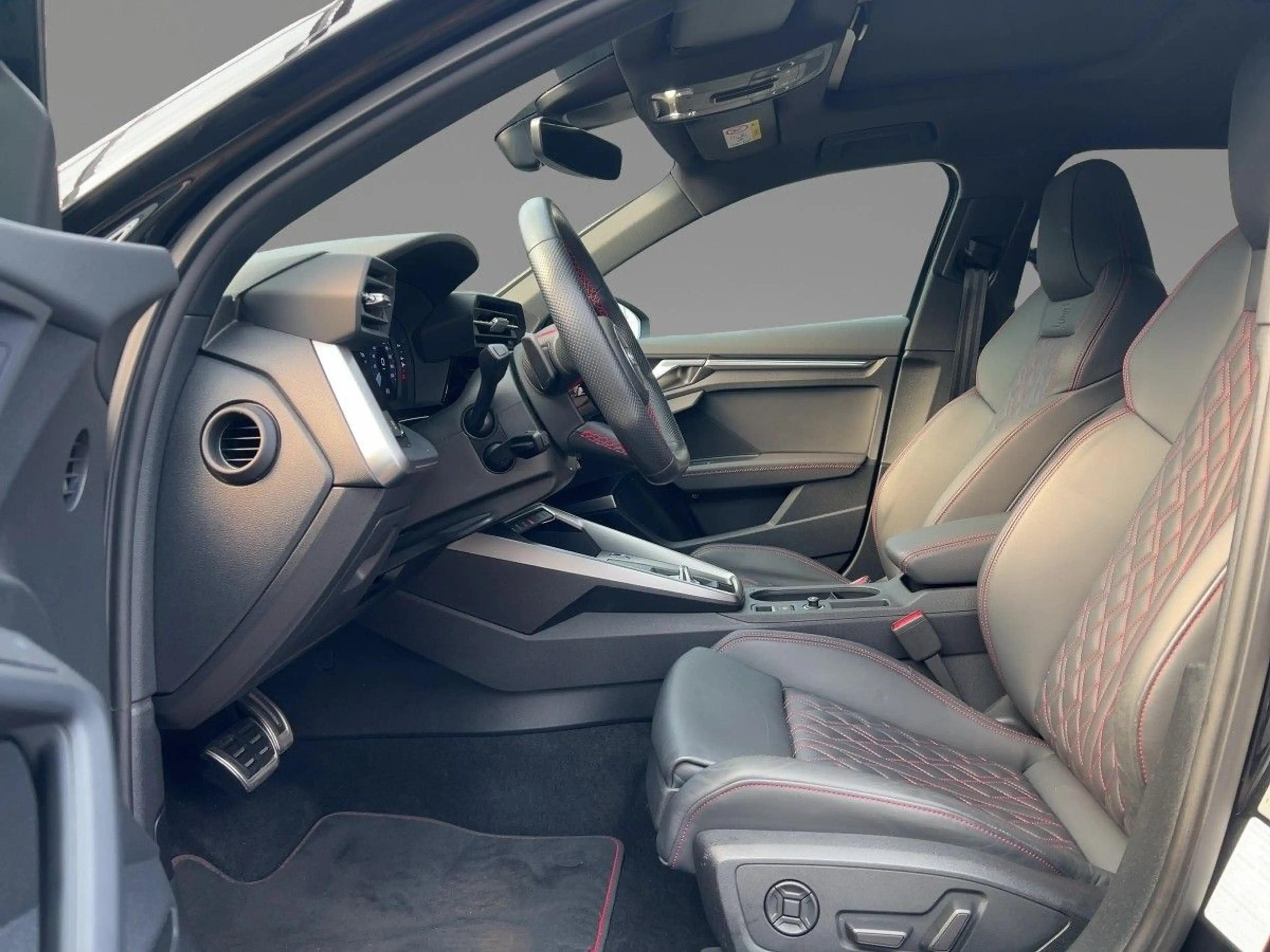 Audi S3 TFSI quattro S tronic Pano Matrix B — photo 8