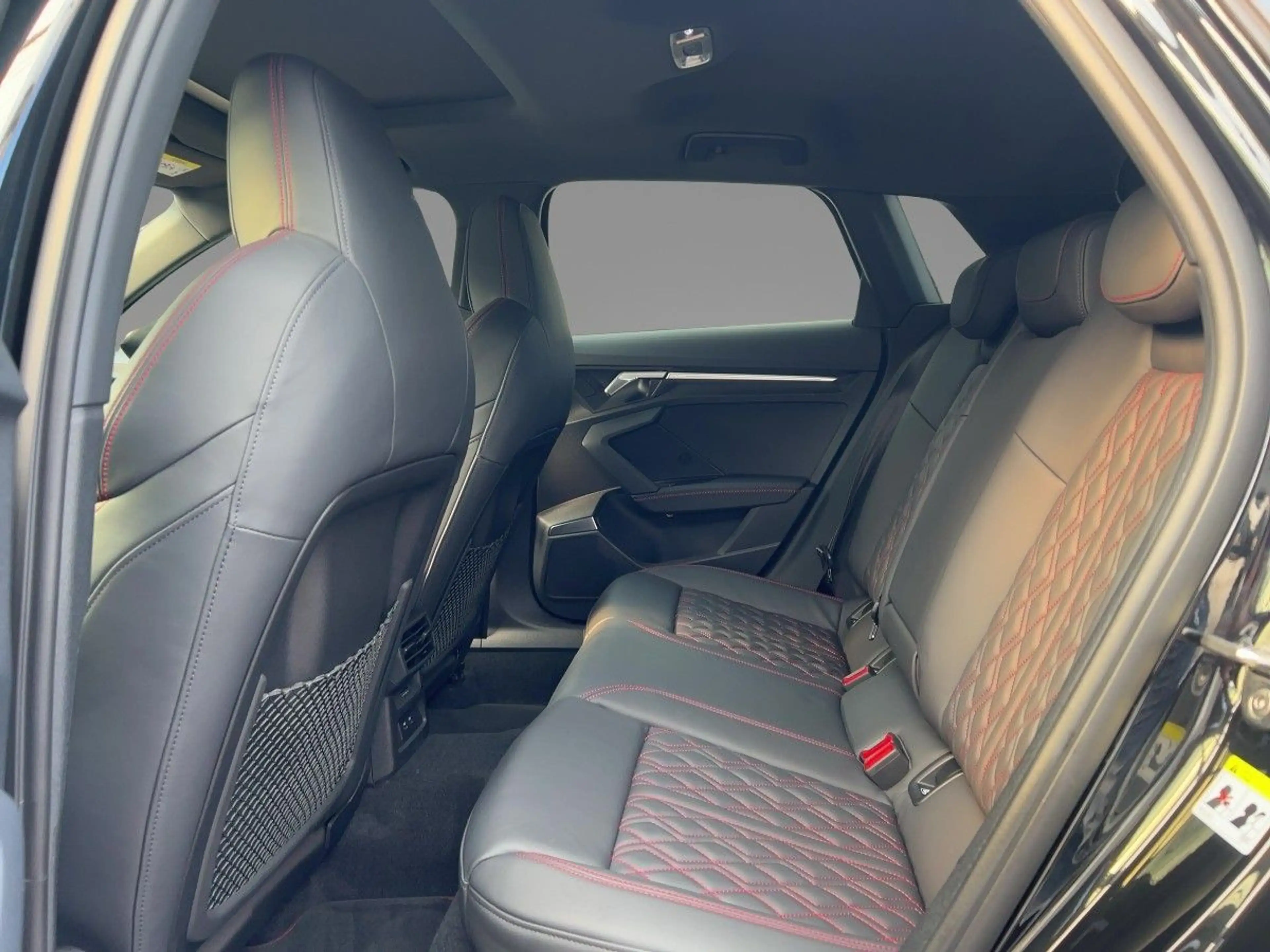 Audi S3 TFSI quattro S tronic Pano Matrix B — photo 9