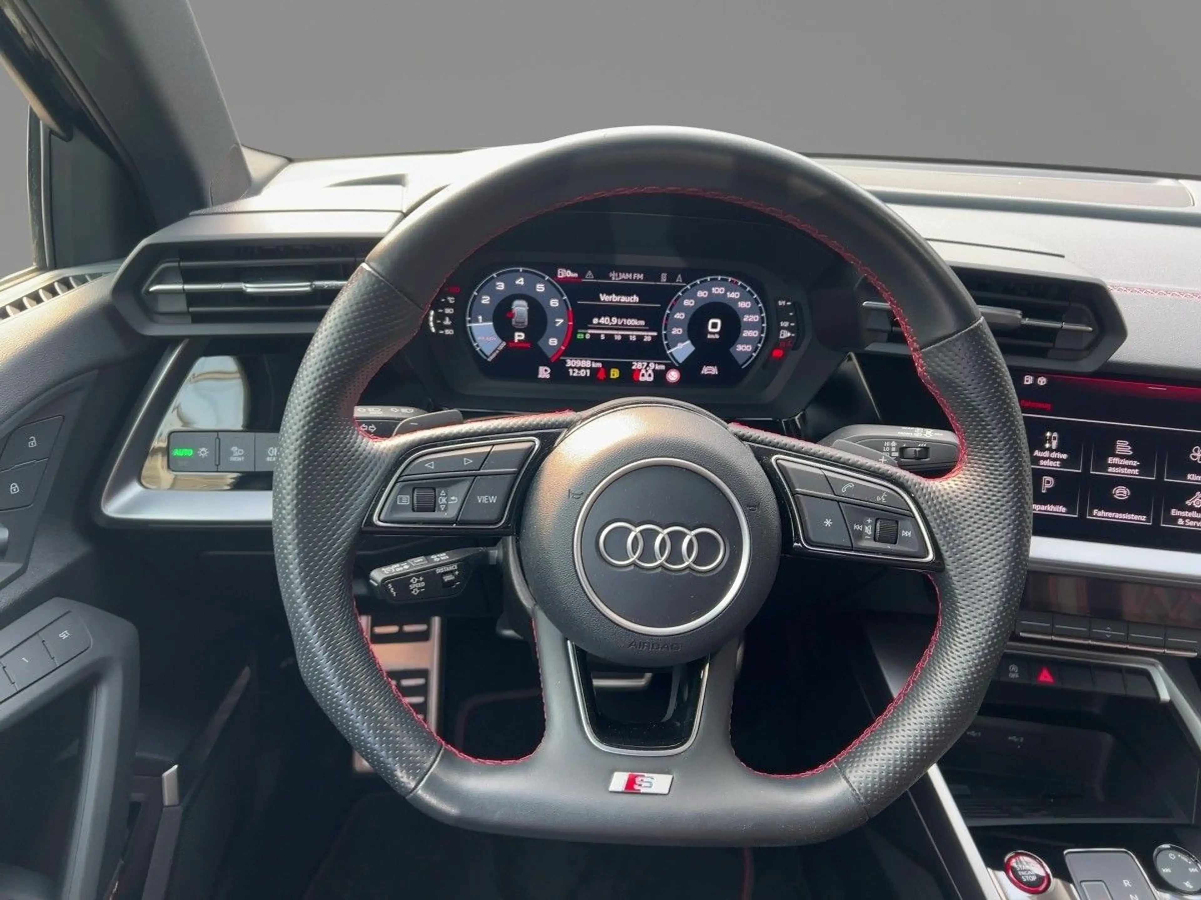 Audi S3 TFSI quattro S tronic Pano Matrix B — photo 11