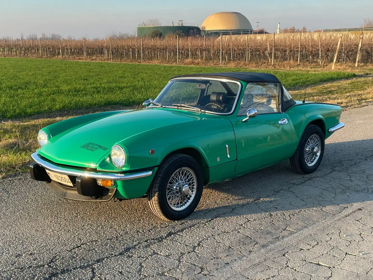 Triumph Spitfire 1500 Verde - 2